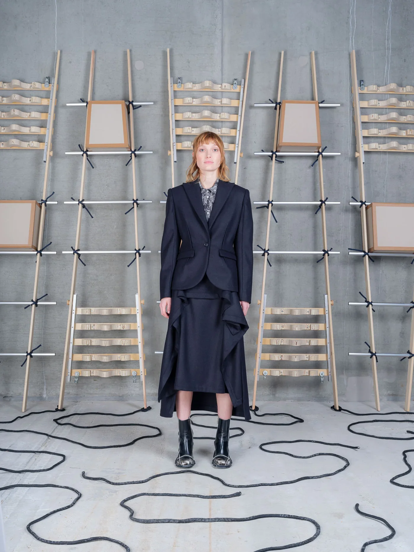 Press-Blazer-Black-2.webp