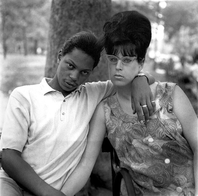 Diane-Arbus-A-young-man-and-his-pregnant-wife-in-Washington-Square-Park-N.Y.C.-1965.jpg