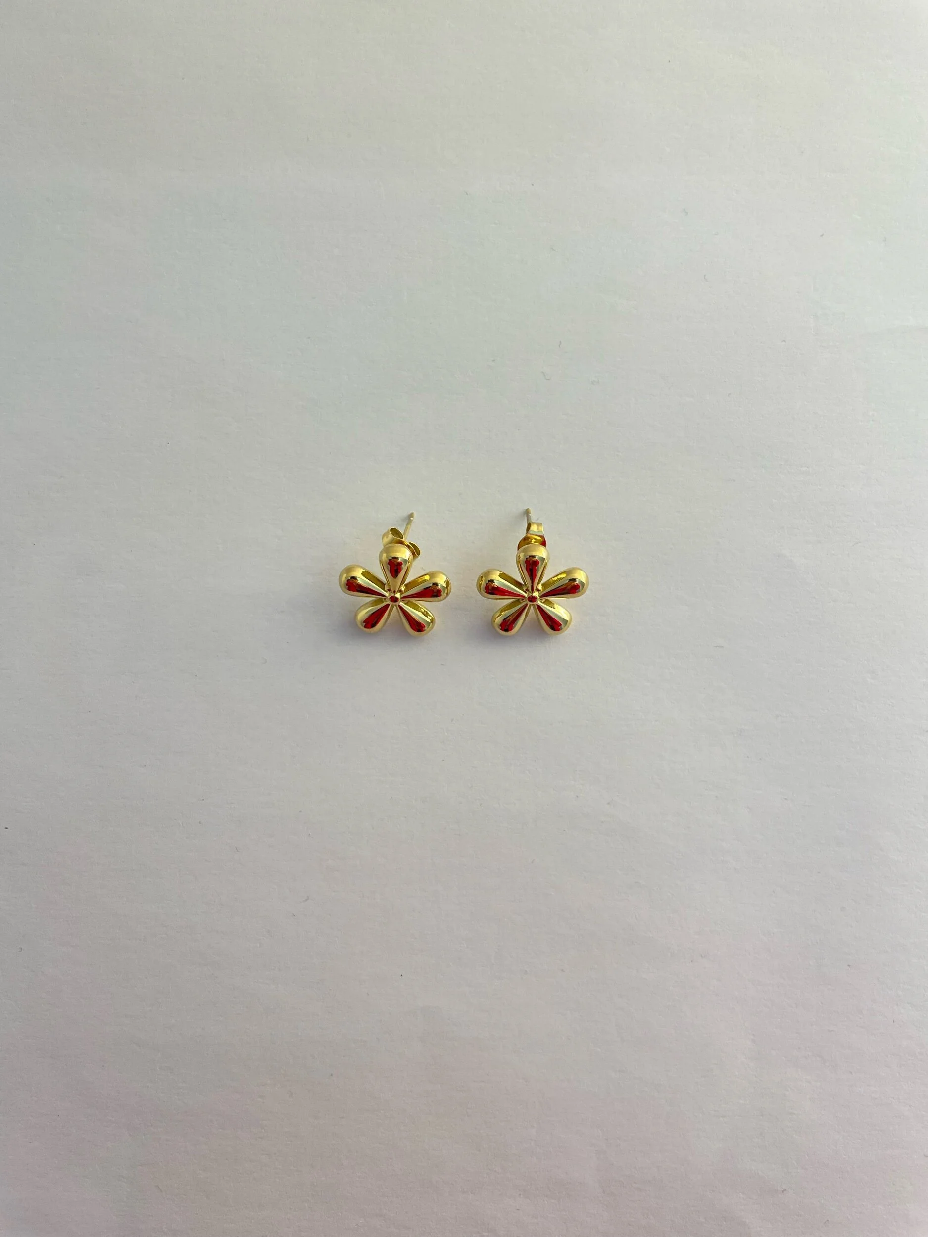 9255CEA9-5315-4C0E-8CAB-37C387F8CFC9