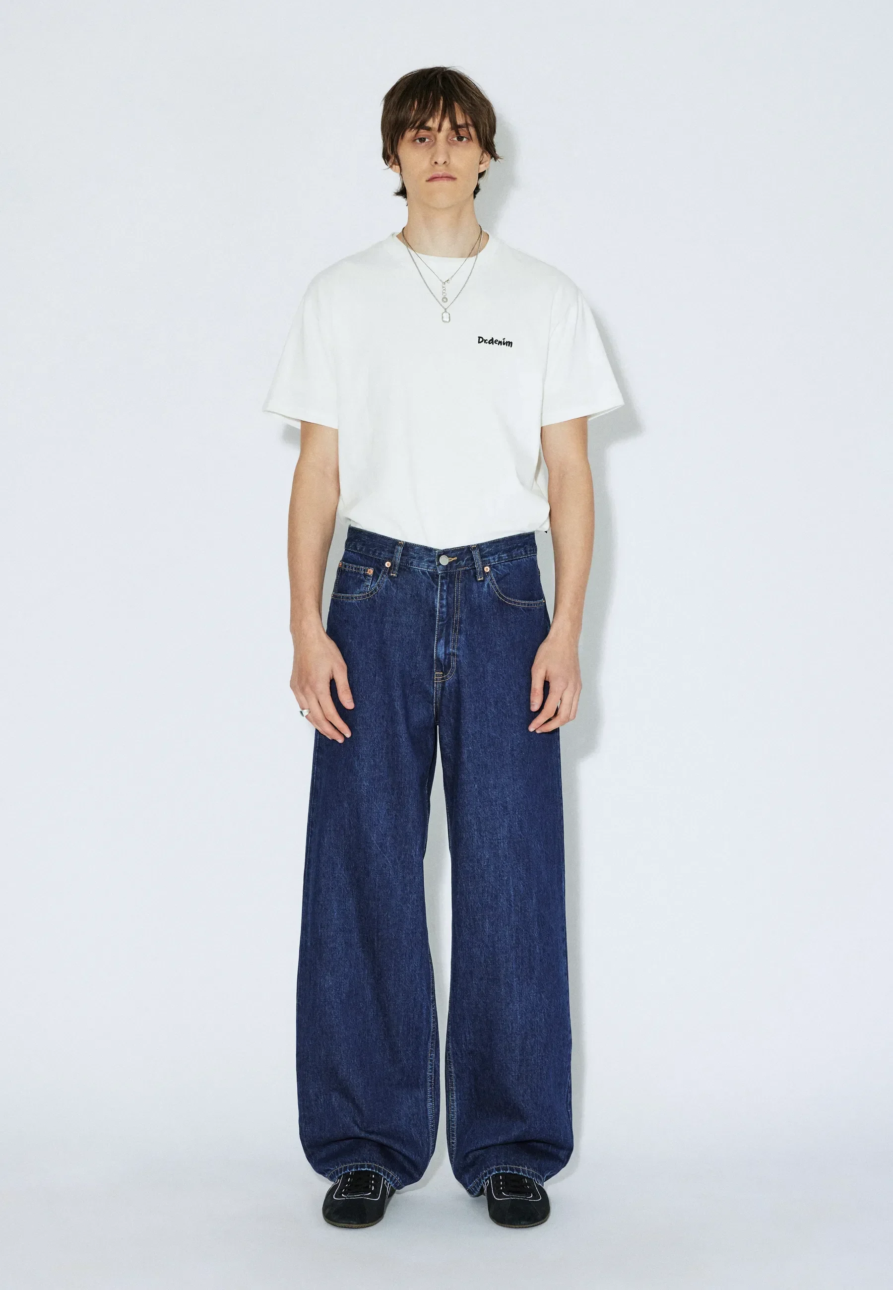 2530101V35_DrDenim_CormacBaggy_HazeDarkRetro_Main_M1_1.webp
