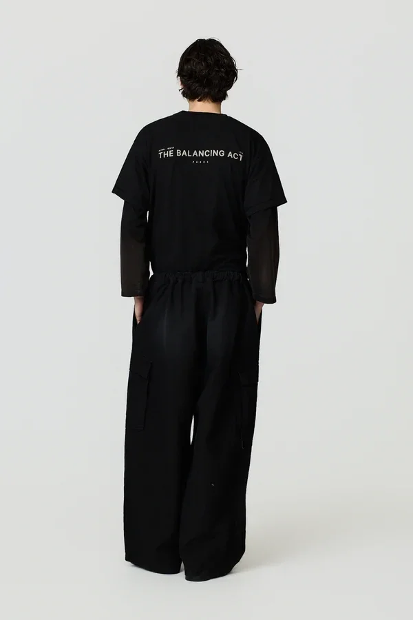 paura-sinope-oversized-cargo-trousers-black-16dp40210000001-4.webp