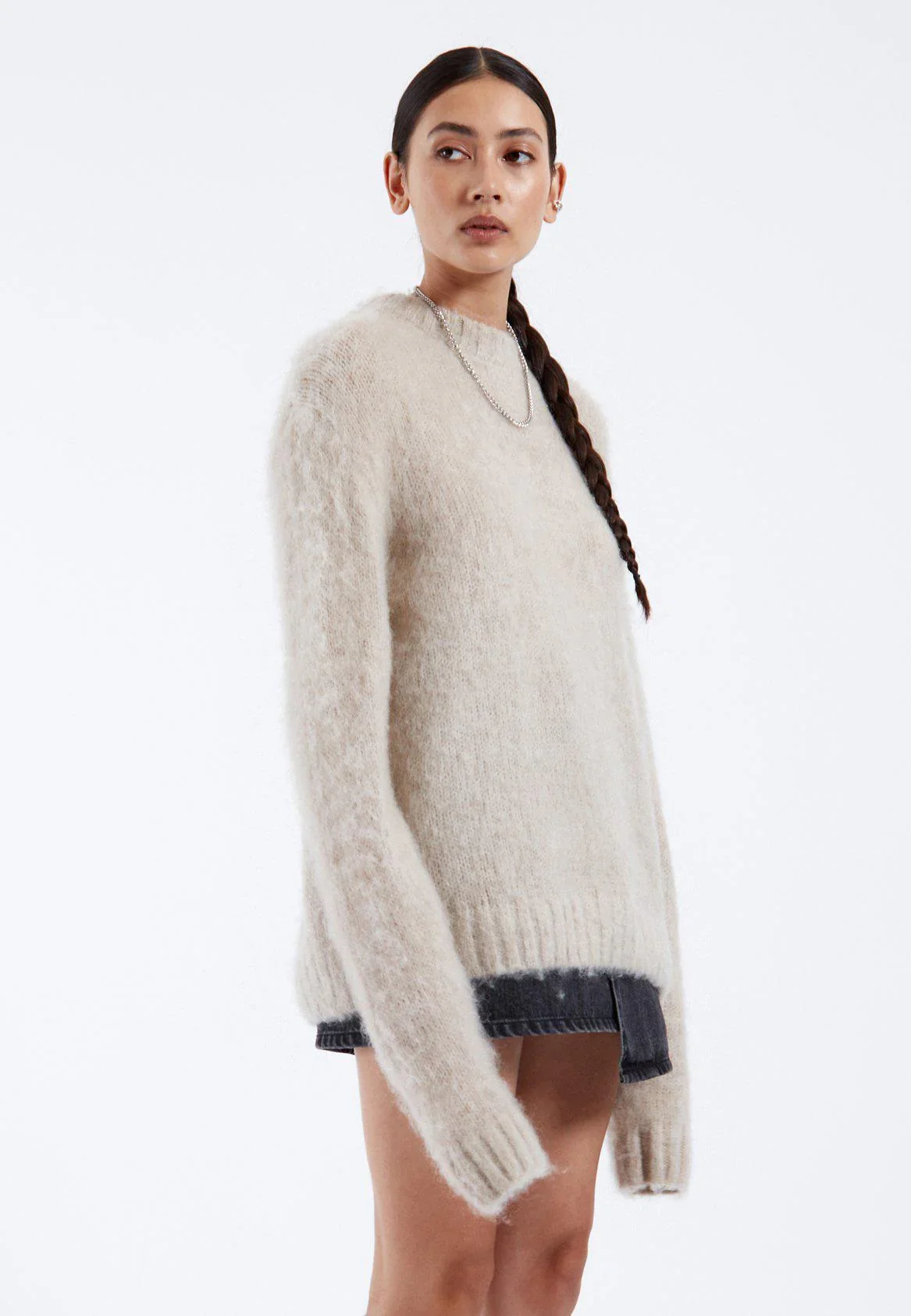 2531116Q70_14.jpg.webp