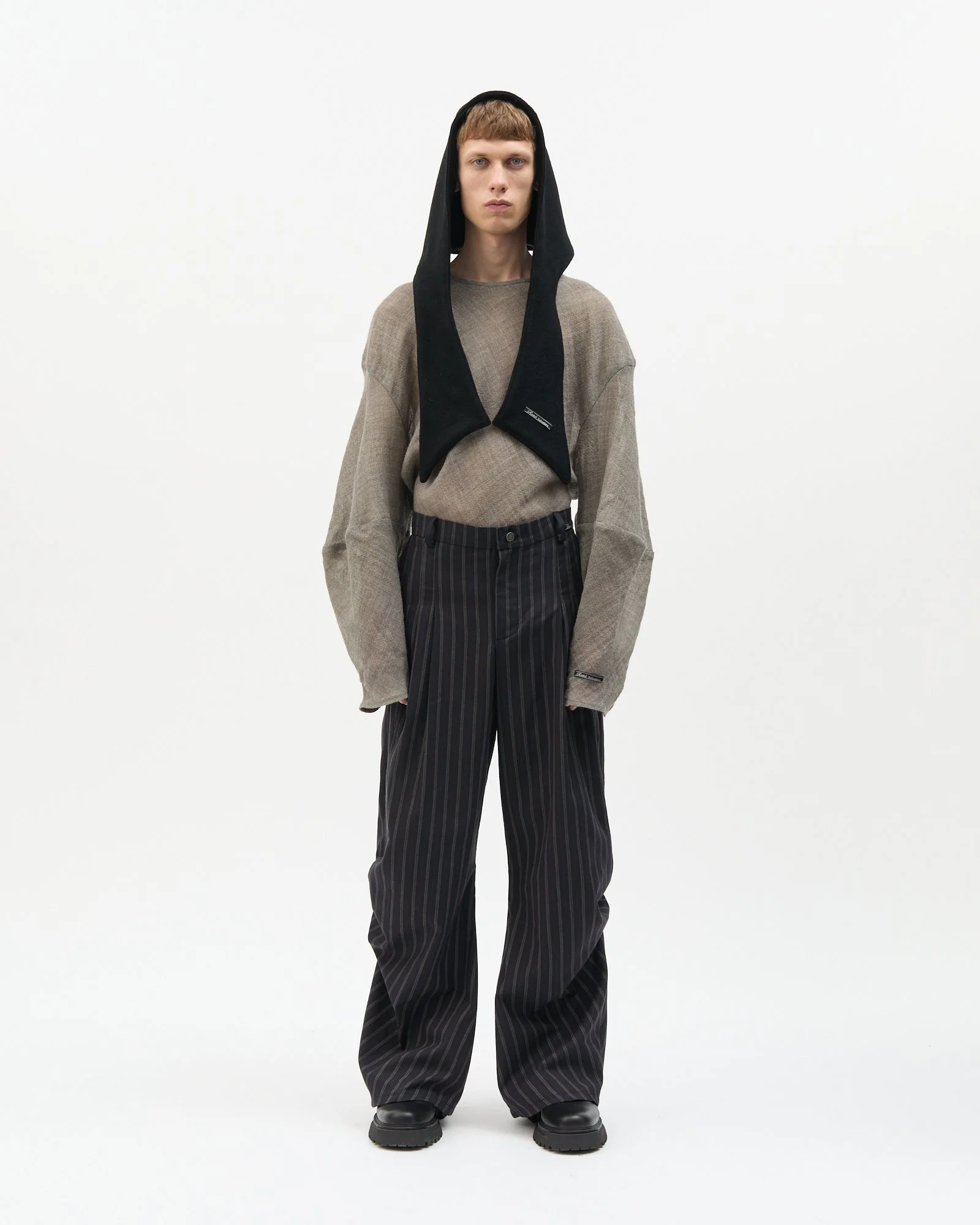 CHARCOAL STRIPE SIDE GATHERED PANTS - Renè