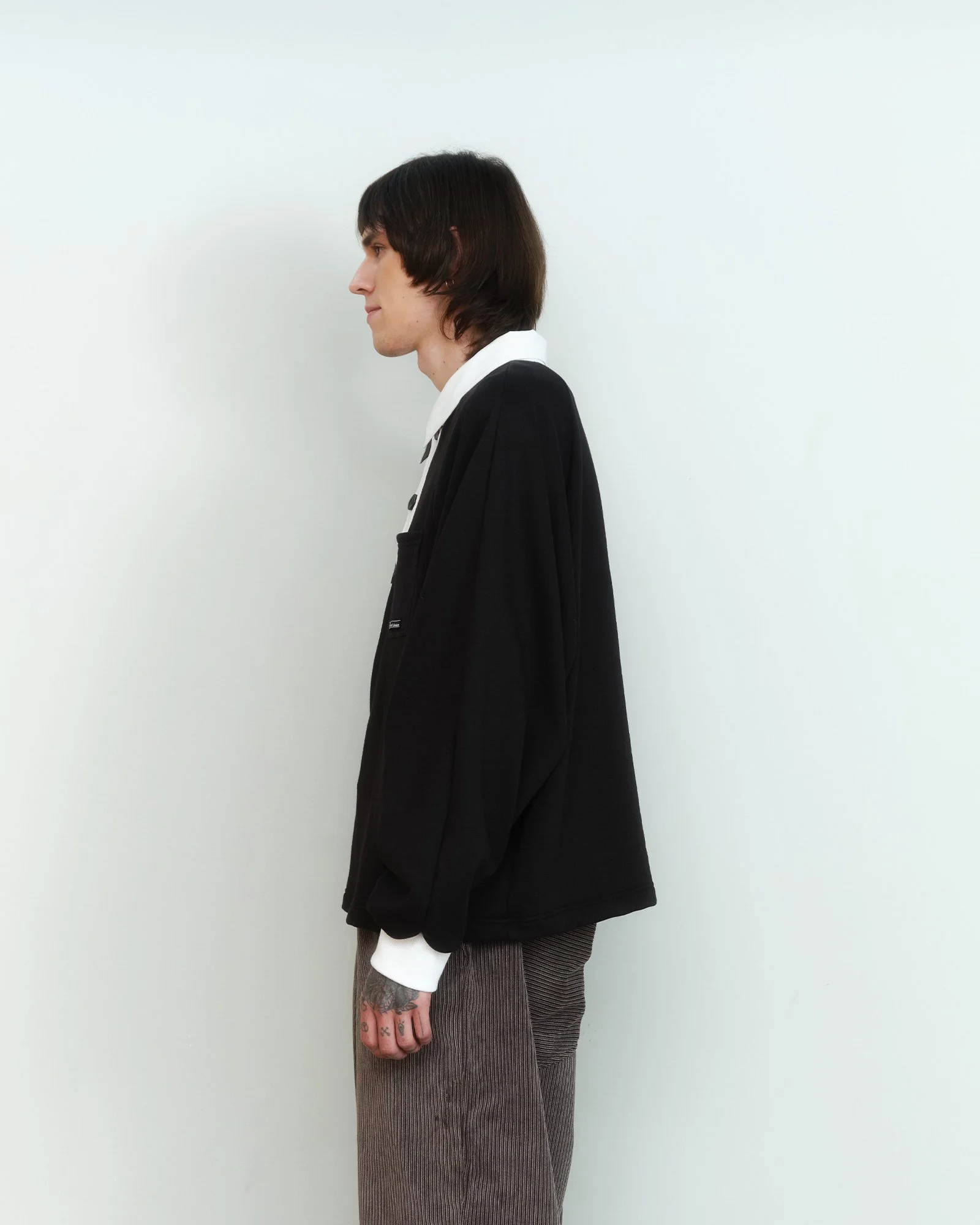 Black polo 03.jpg