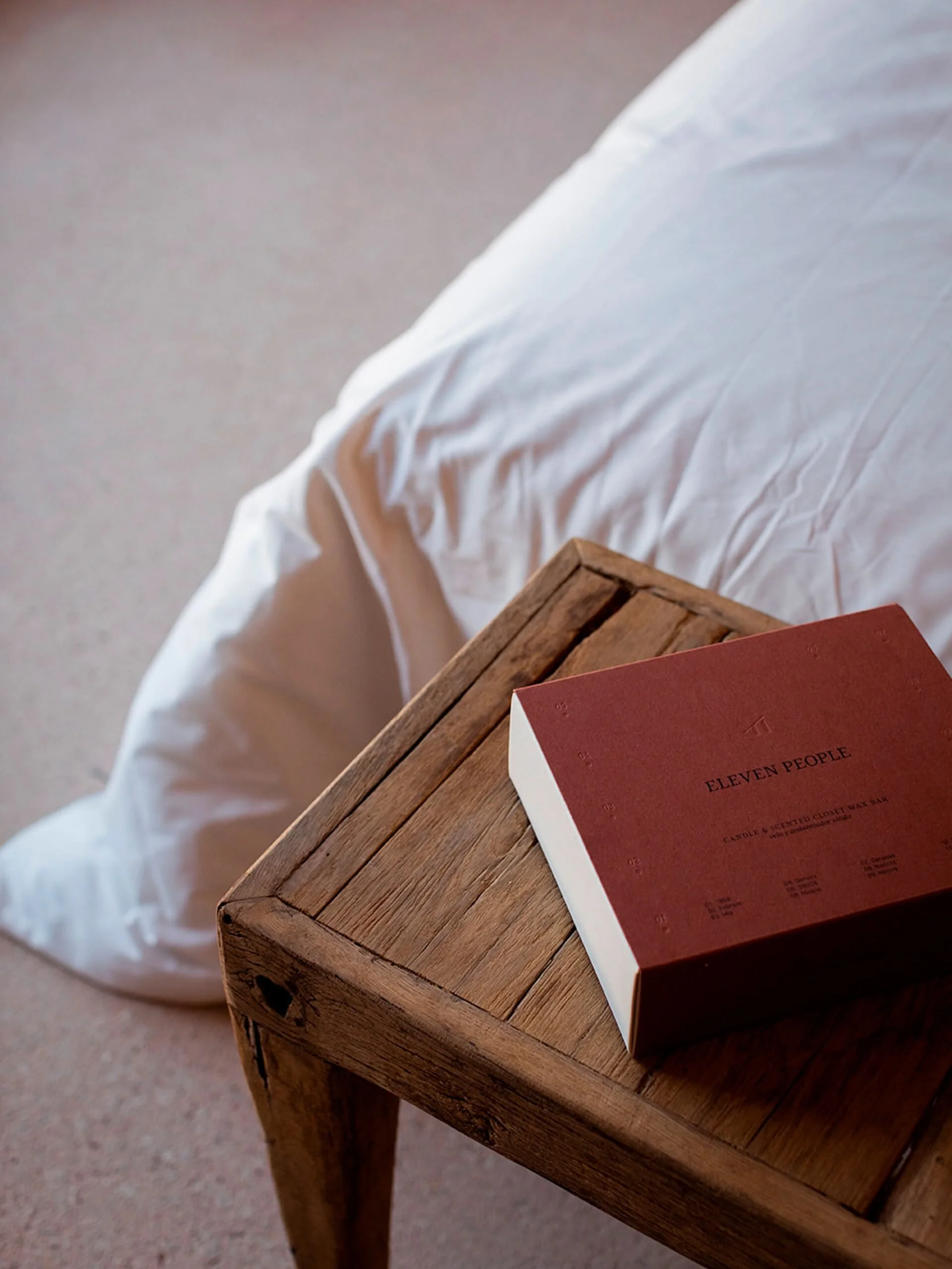 ambientador_Vela_Pack-Vela-Ambientador-01-1958-Cardamomo-Oud-y-Cafe_04-scaled.jpg