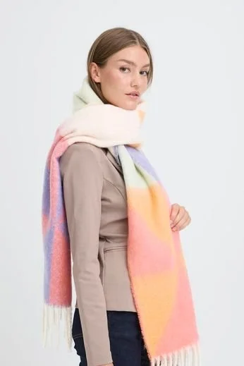 Scarf 5.jpg