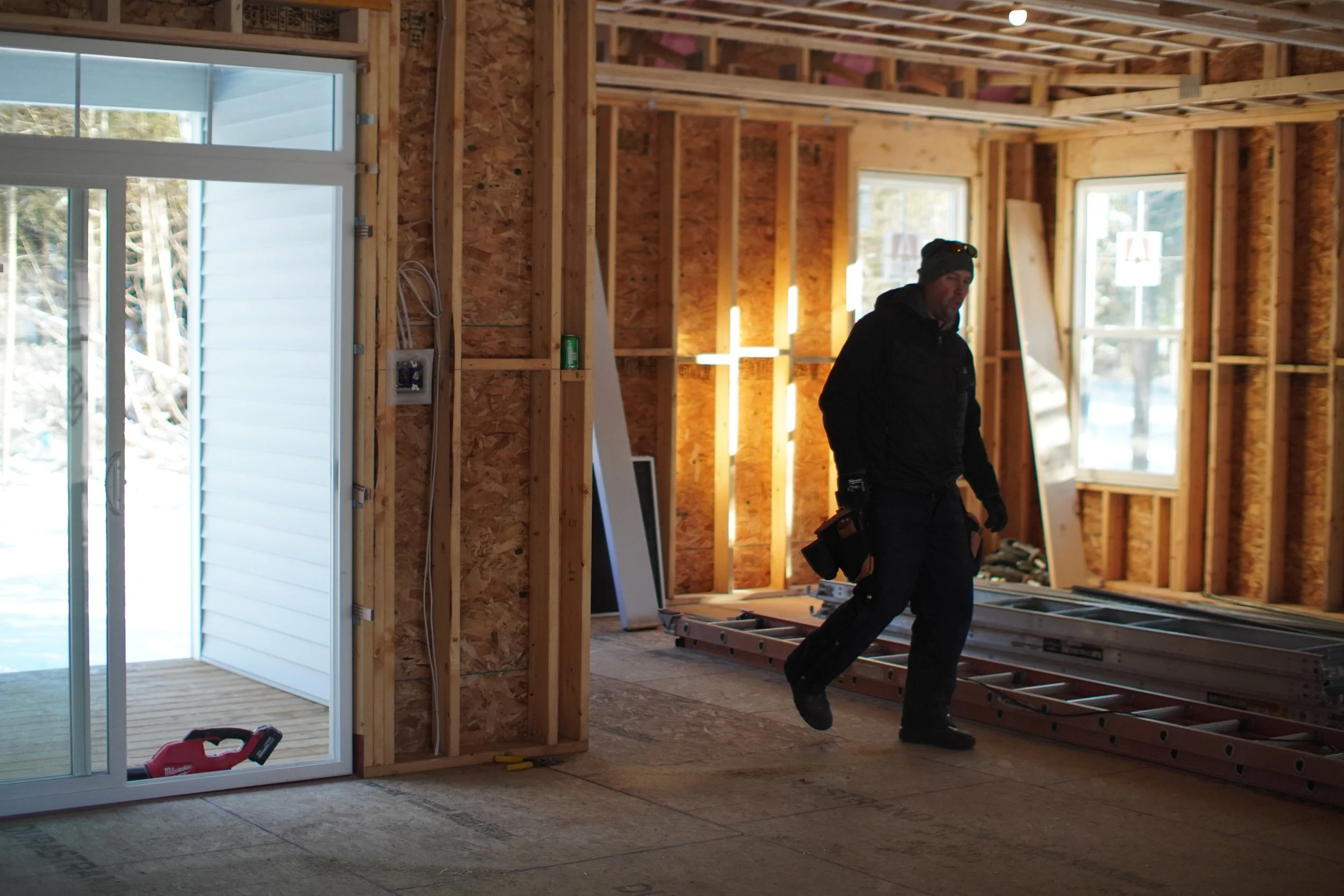 Crafting Your Dream Home: 5 Key Factors to Consider When Choosing a Home Builder