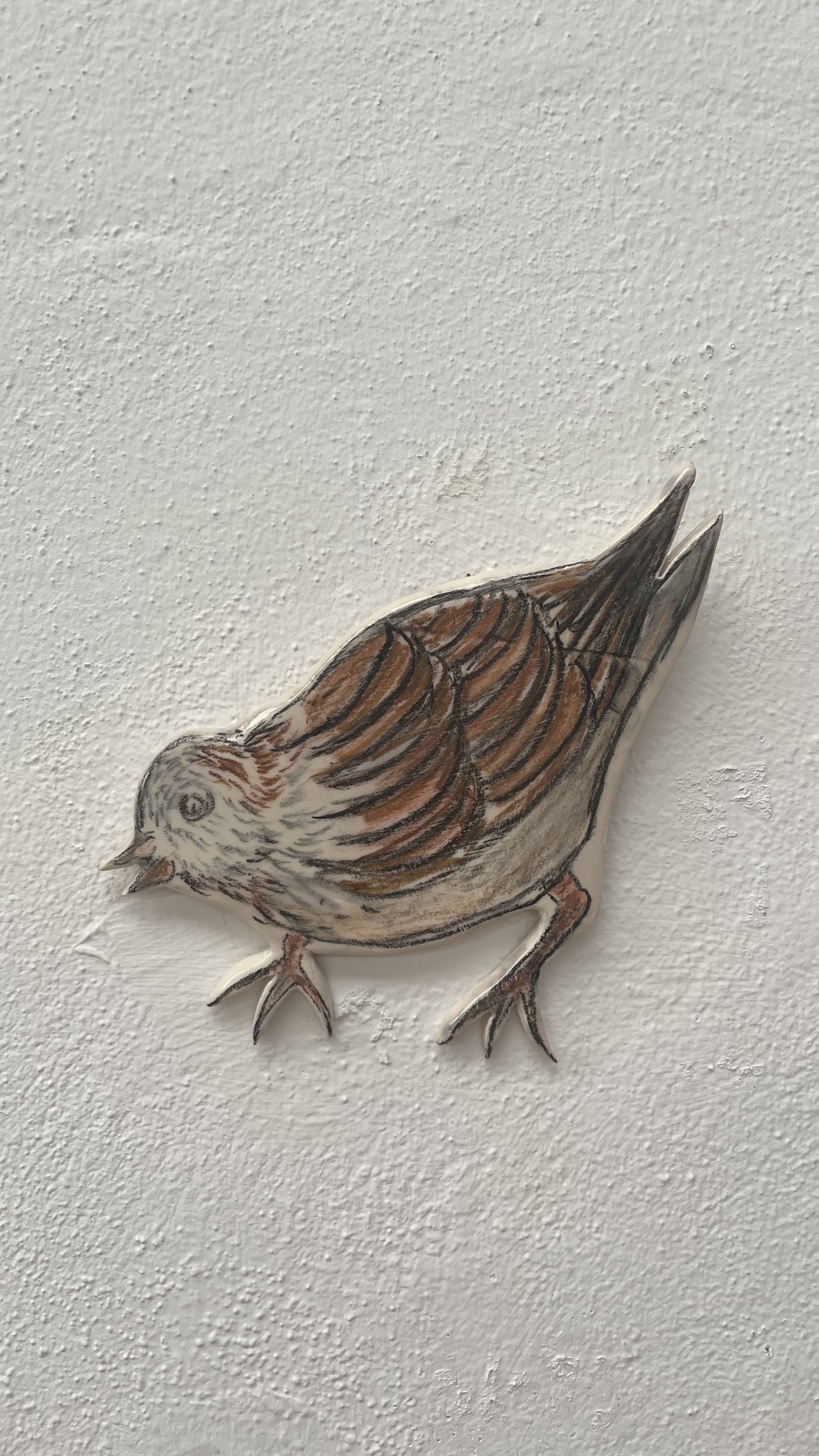 A sparrow tile facing left - Raquel Terenas aka A Goiva