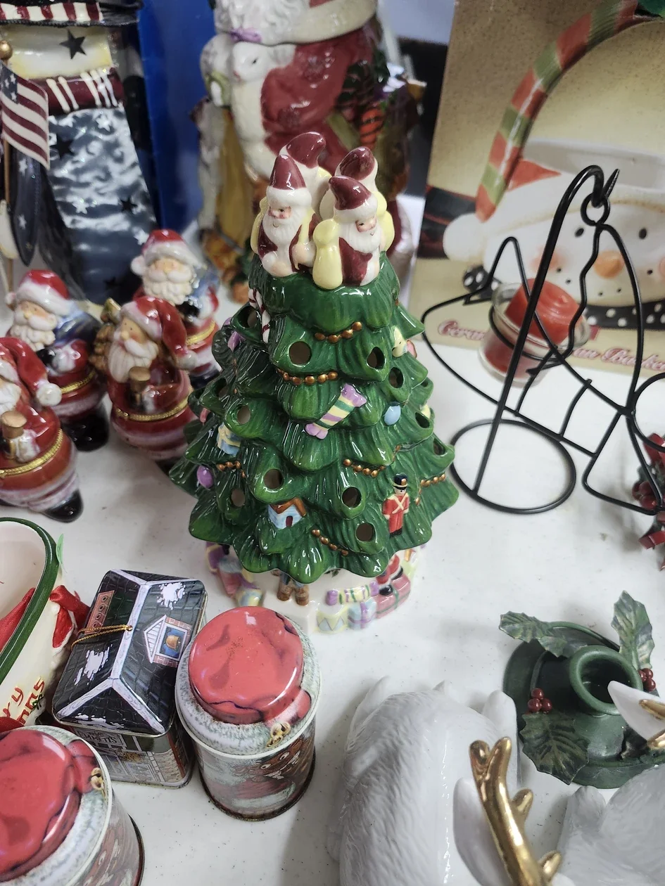 0540_841589135_zm.webp