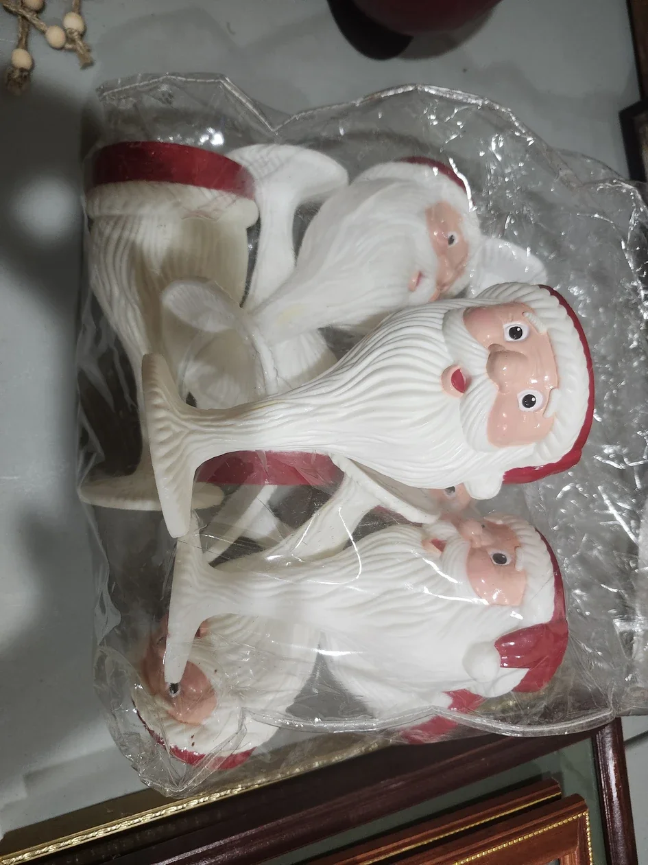 0393_841560759_zm.webp
