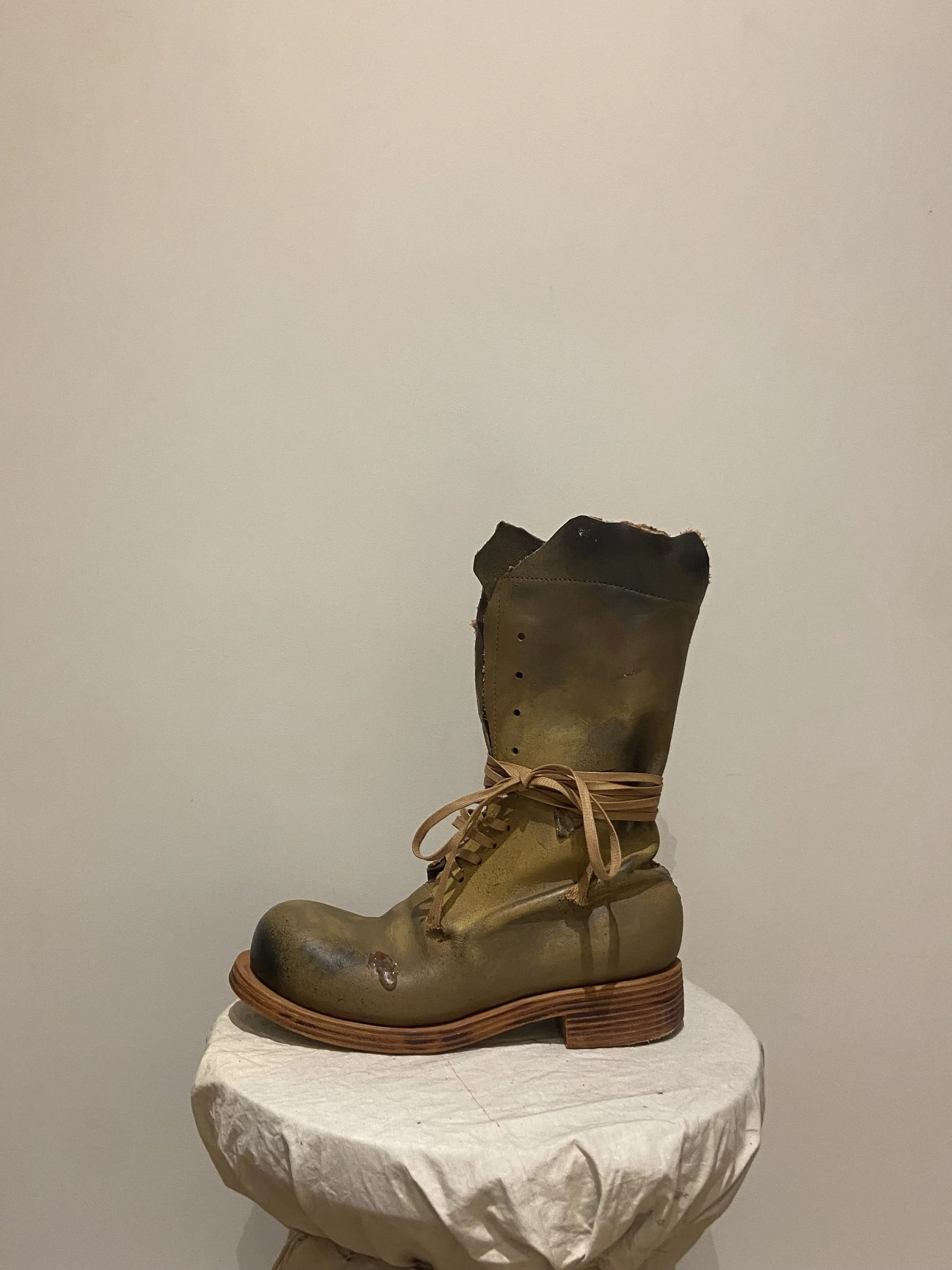 Space Adventurer Boots X Omelchuck Atelier