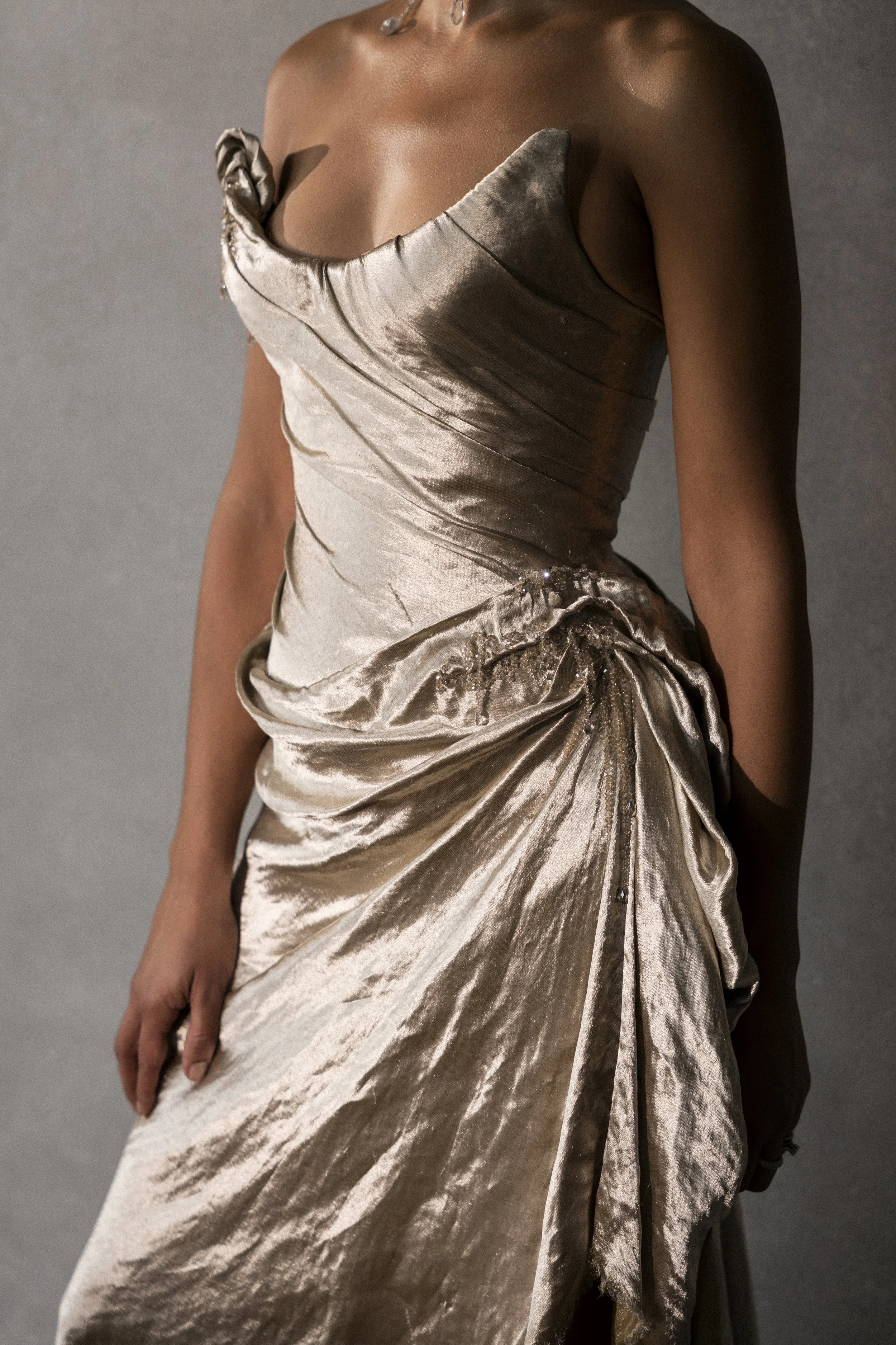 Body sculpting, hand made in Seattle custom bridal and evening wear for modern, design-driven women looking for unique, artful, distinctive dresses or garments to wear for their upcoming events by Seattle designer Angeline Brunk.