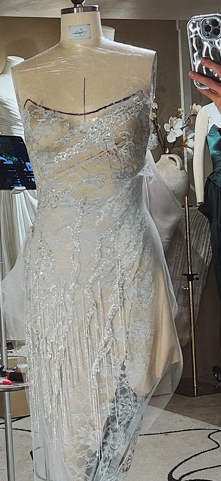 Work with designer Angeline Brunk for all the looks surrounding your wedding weekend with the couture, muse program, and rental services at her private design studio in Queen Anne. For the modern woman look for elevated design in Seattle.