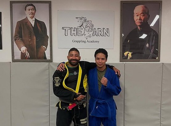 Congratulations to Octavio on his well-earned promotion to blue belt. 

🥋💪🏻

#jiujitsu #bluebelt #promotion #team #eastprovidence #providence #rhodeisland
