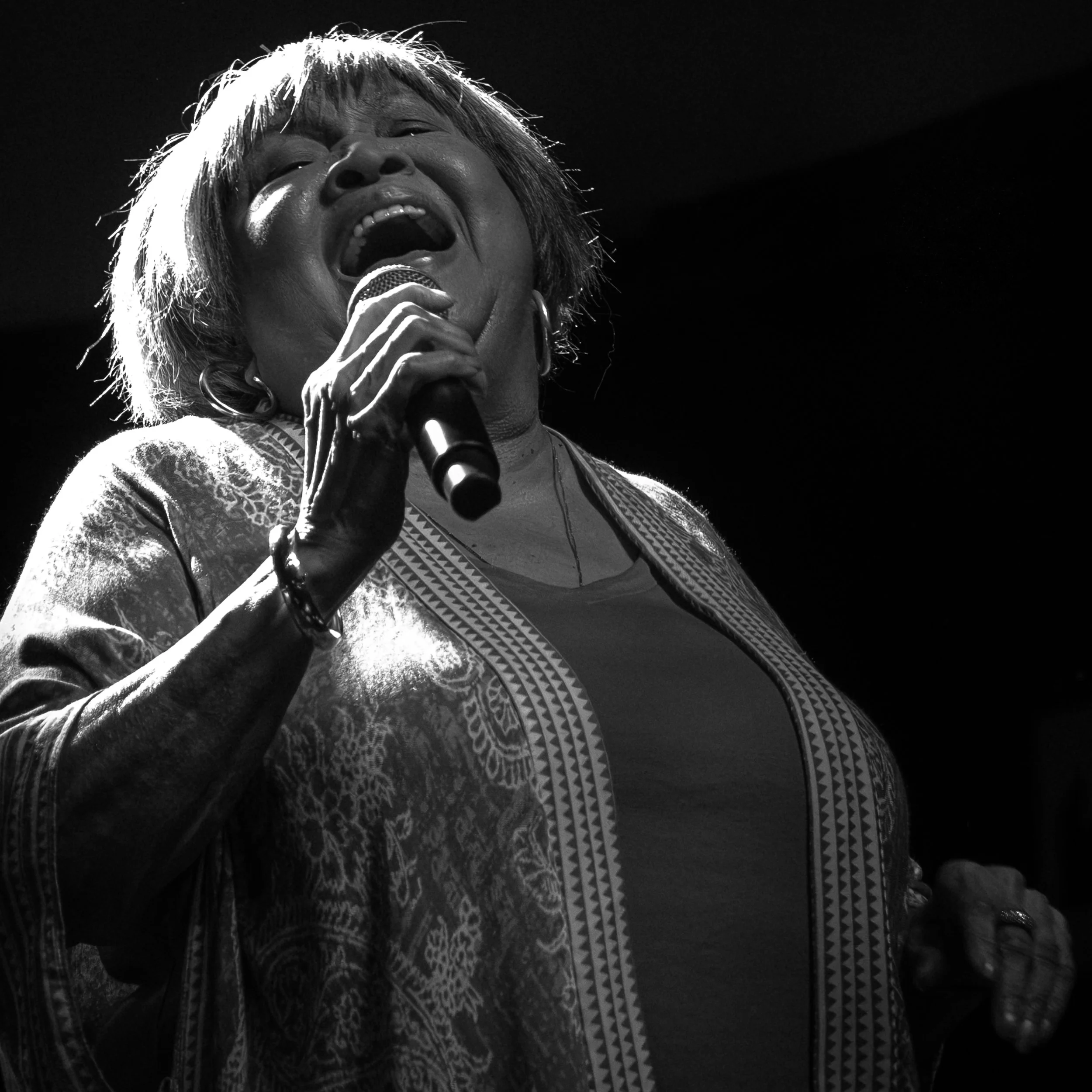 Mavis - black and white.jpg