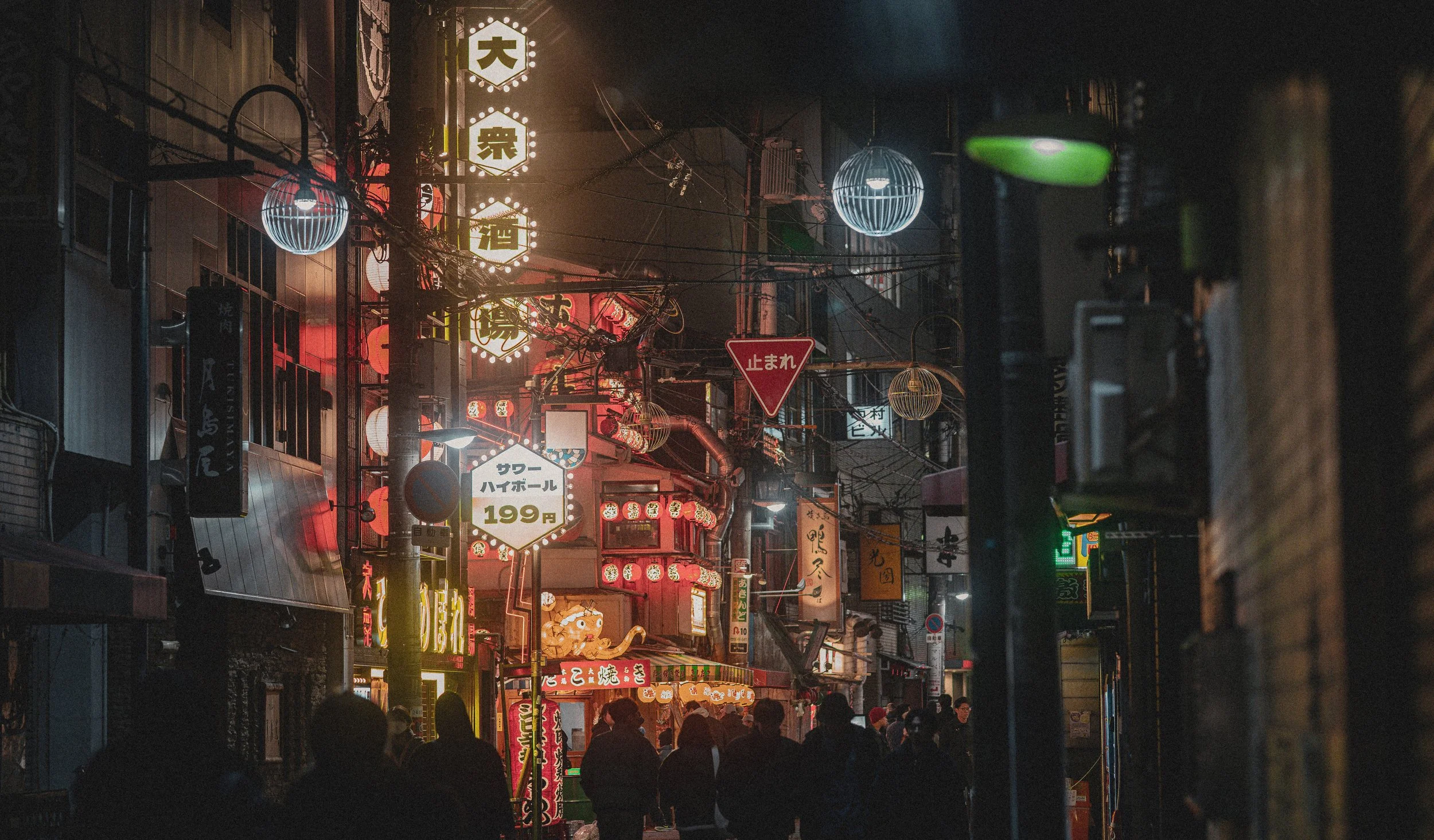 Busy night by Neon Octopus restaurant.jpg