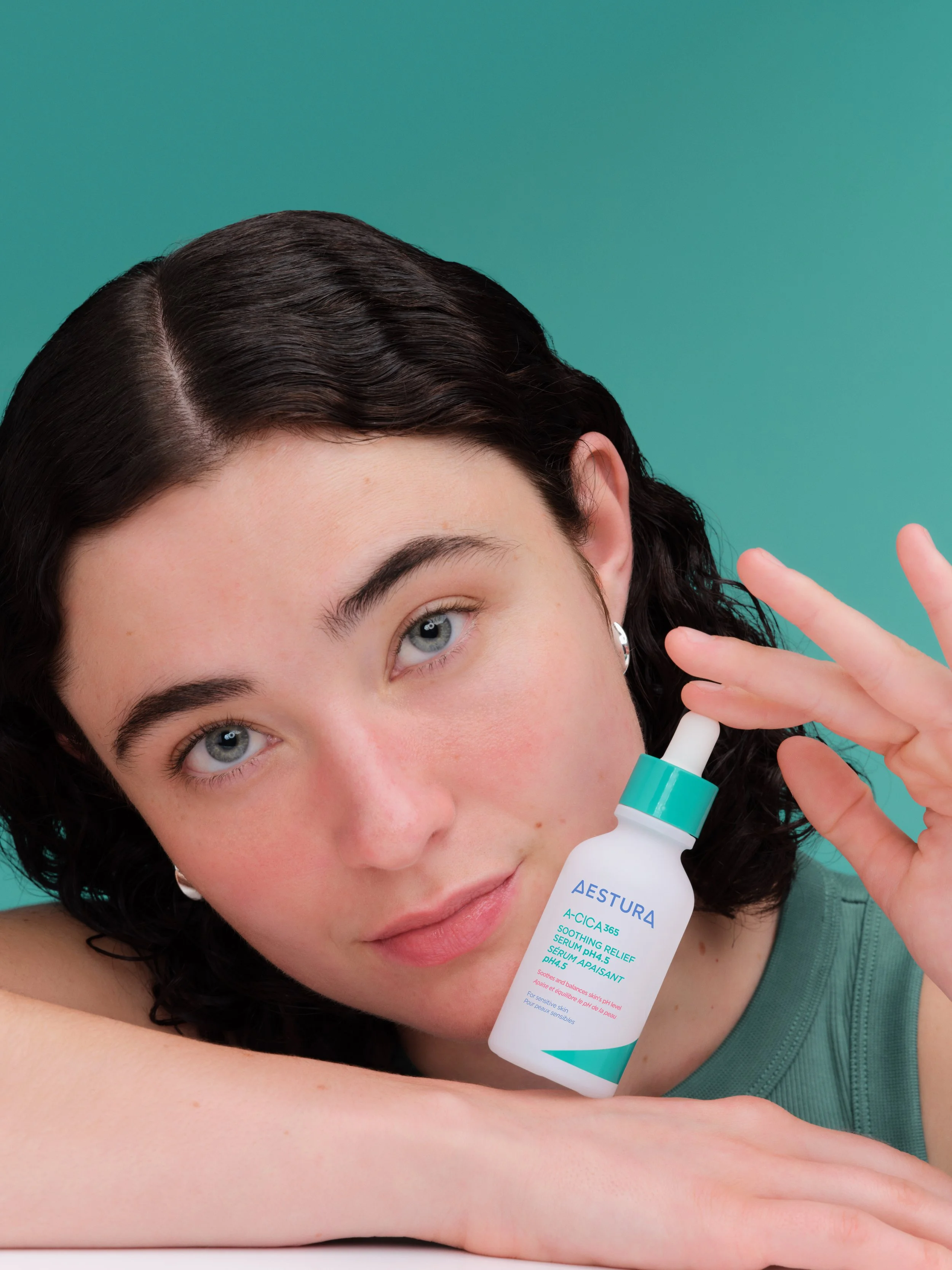 2040 AIS 28C AESTURA AES_ACICA_Serum_Violet_3173.jpg