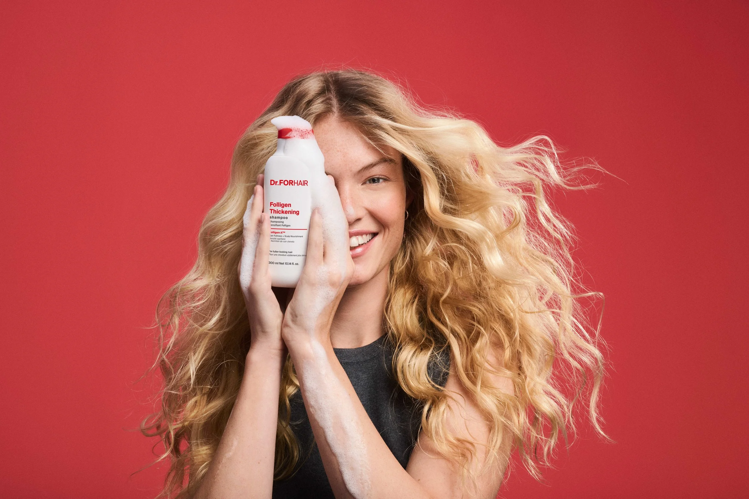 Sh01_Ella_FolligenThickeningShampoo_061_FINAL.jpeg