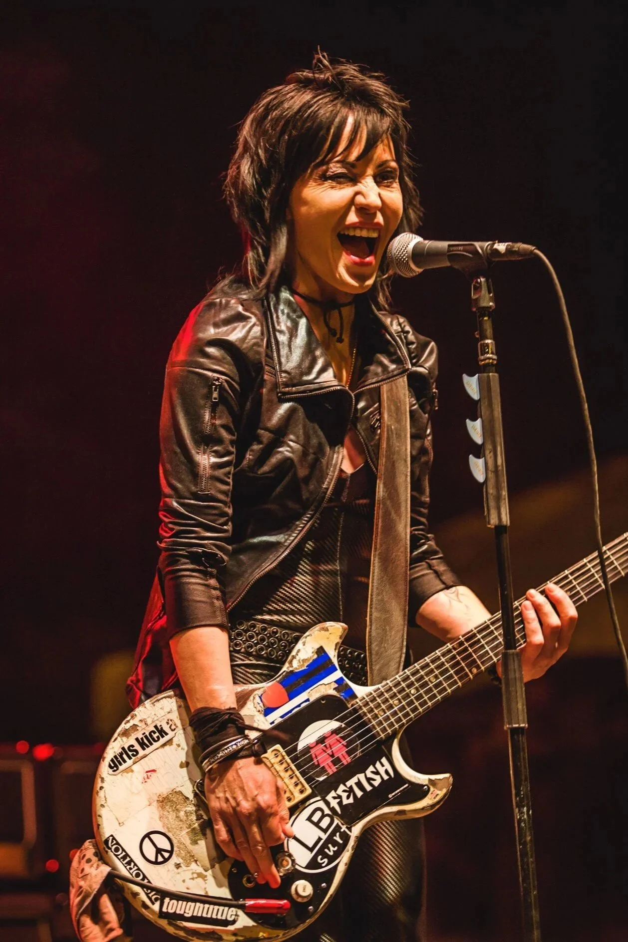 Joan-Jett-1-by-Katie-Hovland-1.jpg