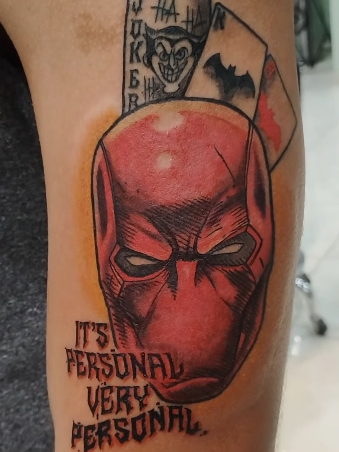 Deadpool done by @nico.signs ! 
.
Set up your next tattoo with him through his insta,  booking as soon as this month !