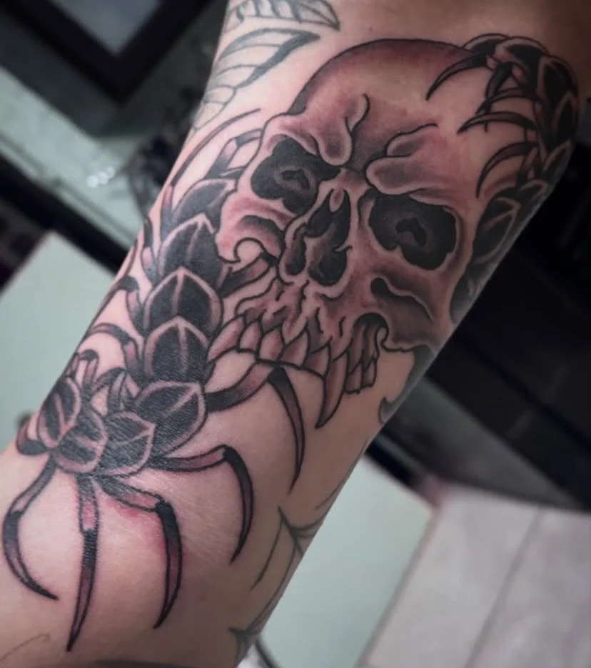 Skul and centipede done by @tat2silver