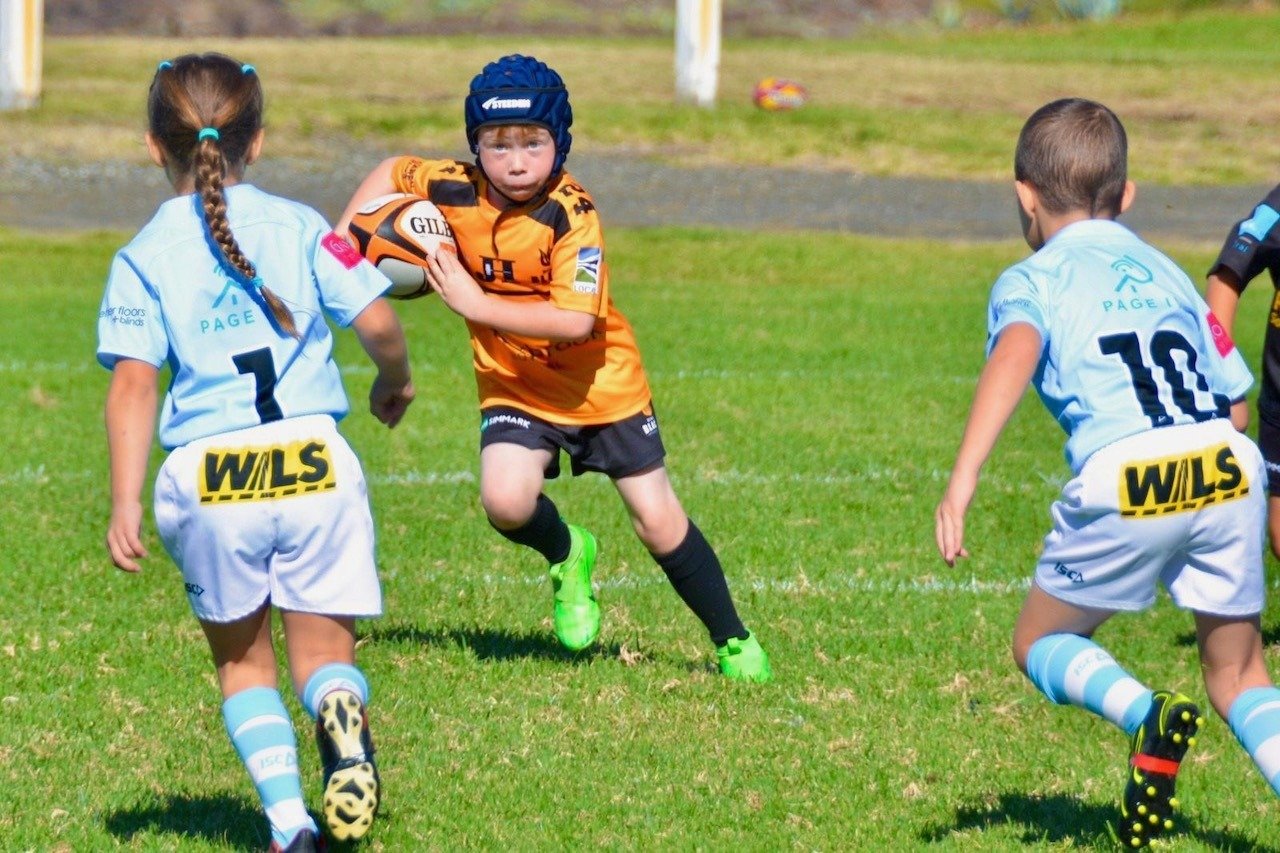 📸 Last Sunday our teams ventured down to Kiama for Round 1 of the season, here are some shots taken of the U7s, U8s, U10s &amp; U12s in action.