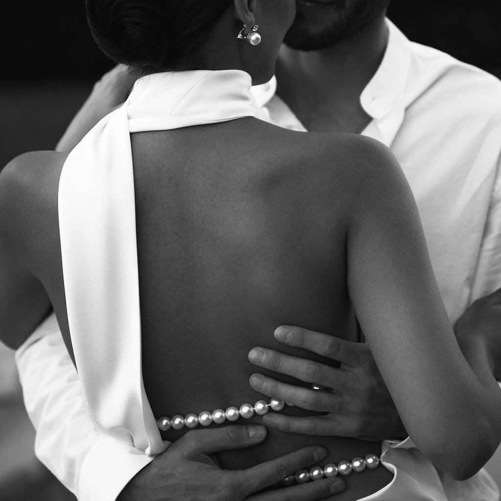 The Linda Gown: Modern Grace in Every Detail 🤍

Our newest arrival is all about clean lines and timeless beauty. The Linda gown combines a soft satin look with an open back and delicate pearl accents &mdash; perfect for a bride who loves simplicity 