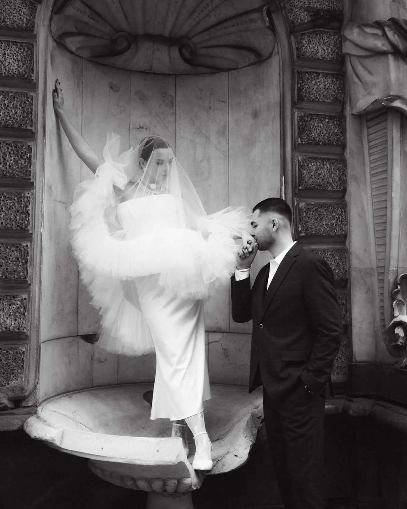 A veil that speaks volumes ✨
Meet Iris &mdash; our bold take on timeless romance. Crafted with cascading layers of soft tulle and dramatic ruffle edges, it&rsquo;s made for the bride who isn&rsquo;t afraid to make an entrance. Effortlessly elegant, u