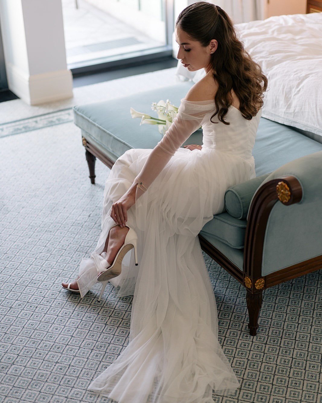 The &laquo;AIR&raquo; Wedding Dress: Effortless Elegance for the Modern Bride

Experience the beauty of simplicity with the &laquo;AIR&raquo; wedding dress, an ethereal masterpiece available exclusively at Bride Side boutique in Australia. Crafted fr