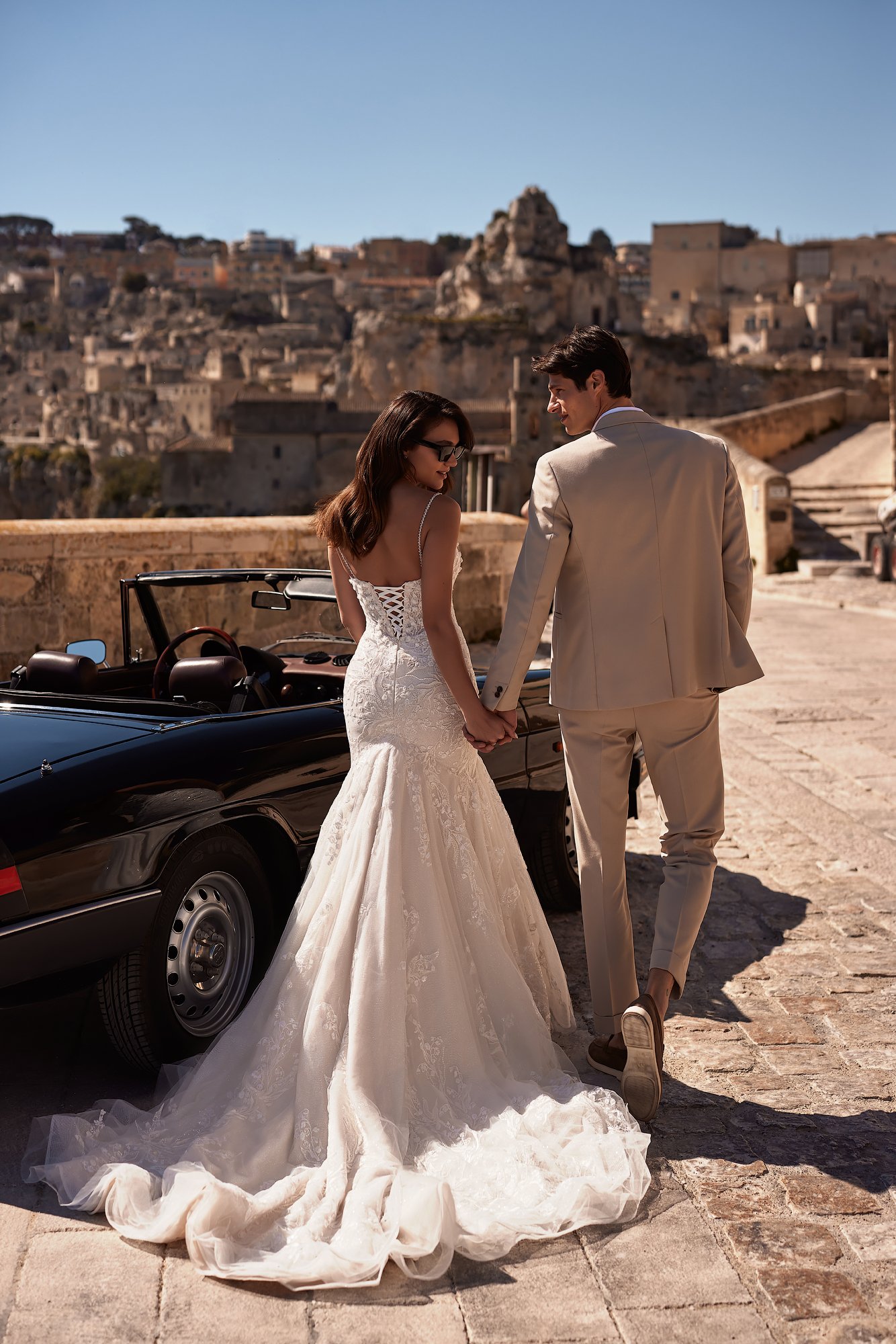 WEDDING_DRESS_GOLD_COAST copy.jpg