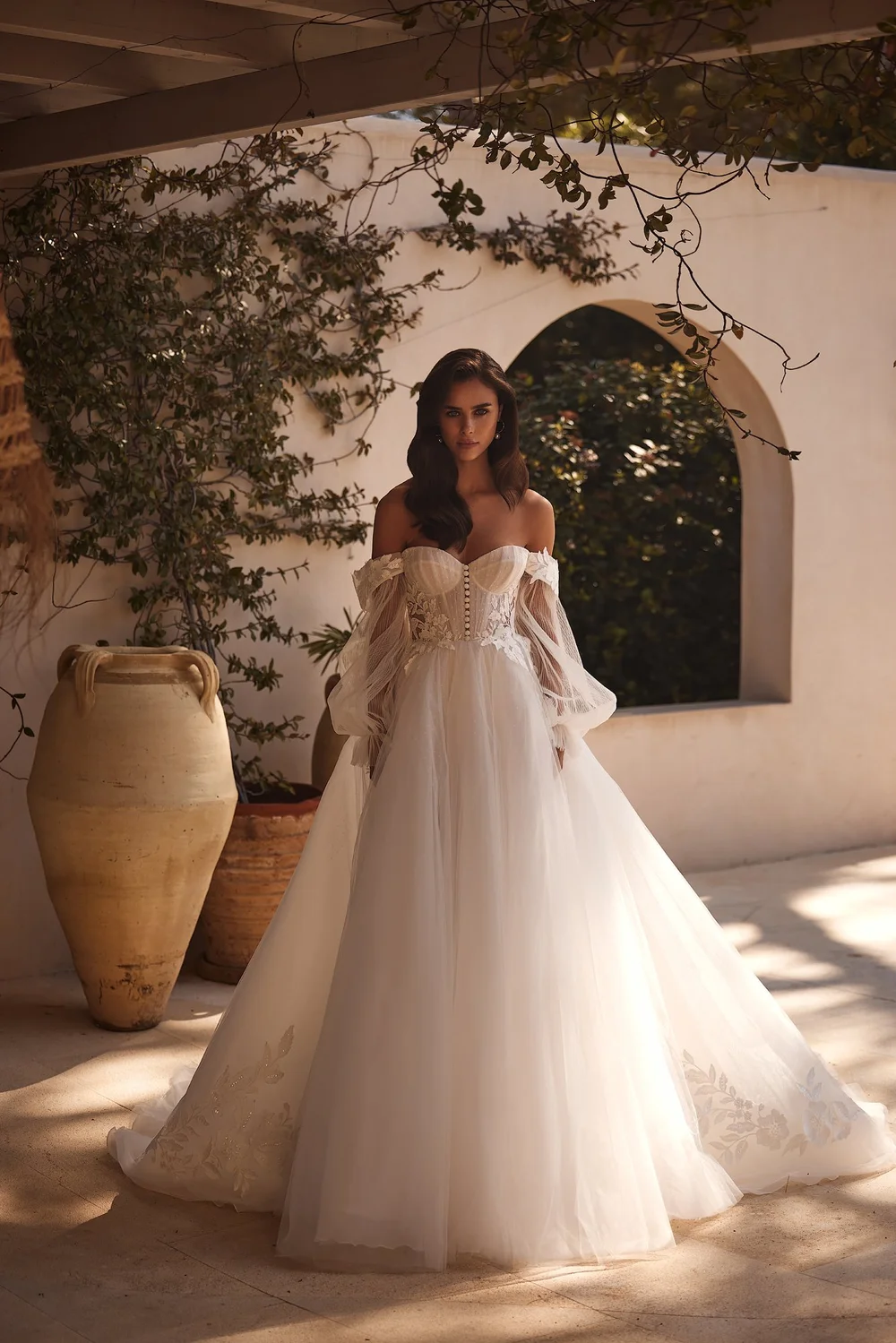 The Daisy Wedding Gown: Elegance Meets Modern Style — The Bride Side