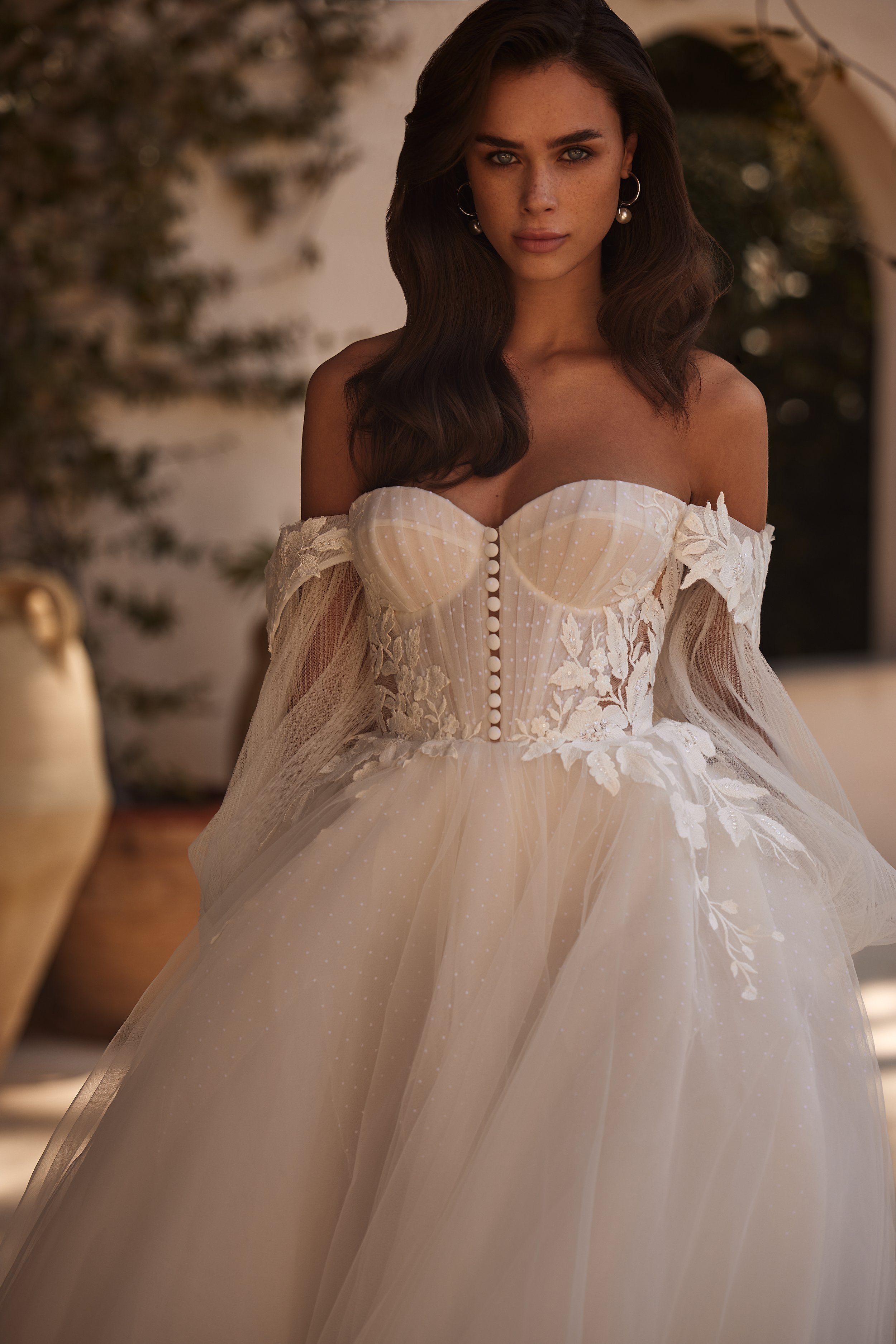 sample_wedding_dress_sale_Gold_Coast.jpeg