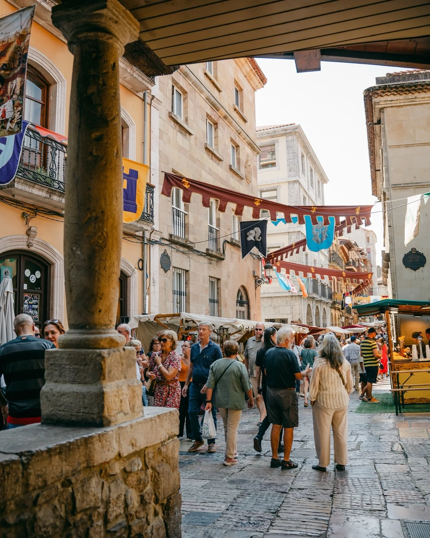 San Agust&iacute;n es mercado medieval, es fiesta, orquestas, es fuegos artificiales y calles colapsadas. 🎉✨

Despu&eacute;s de cuatro d&iacute;as intensos de trabajo, hoy comparto un peque&ntilde;o resumen de la cobertura fotogr&aacute;fica que rea