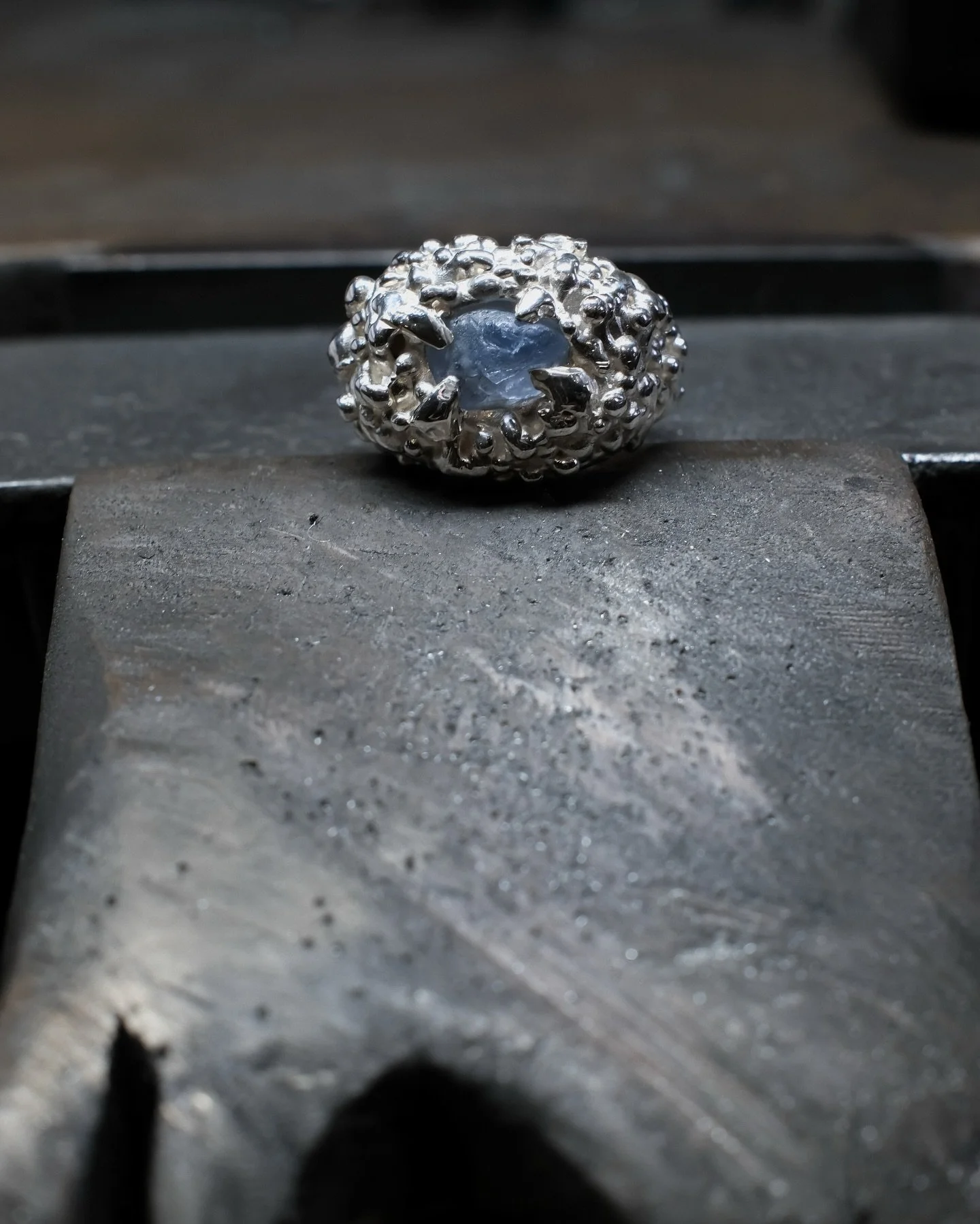 exclusively available at @ozannes_ 
raw blue sapphire in silver.