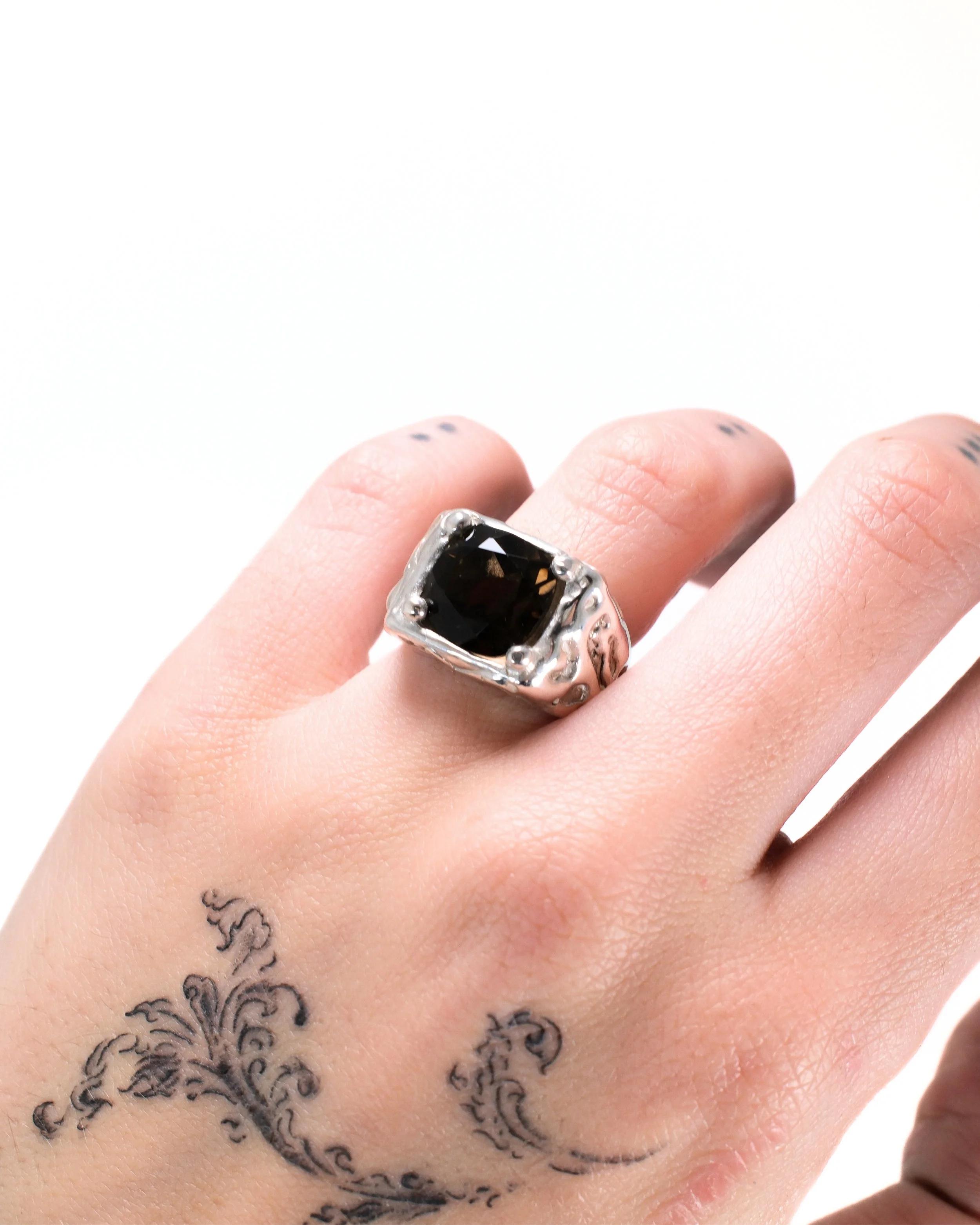 GUSTAV BROWN 3-2.jpg