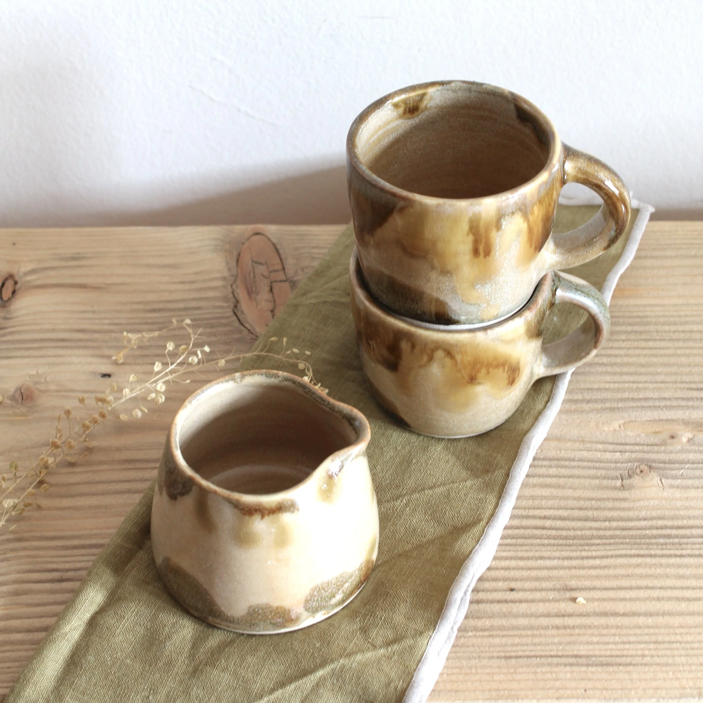 auutmn leaves - espresso.JPG