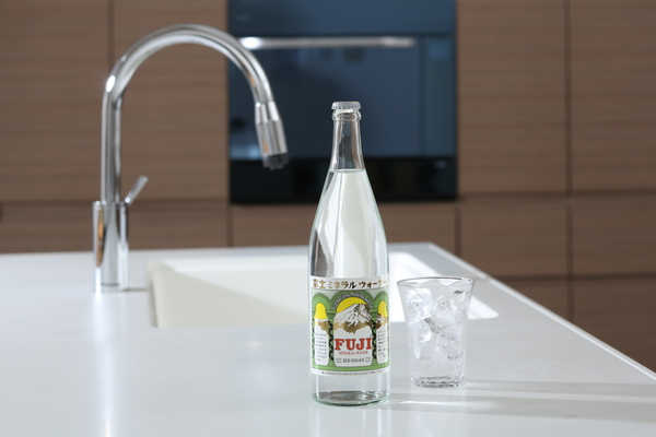 Fuji Gold Label Mineral Water — Soku