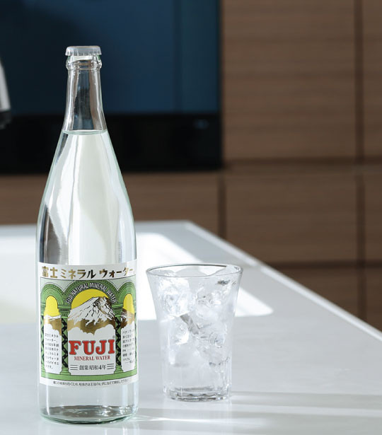 Fuji Gold Label Mineral Water — Soku