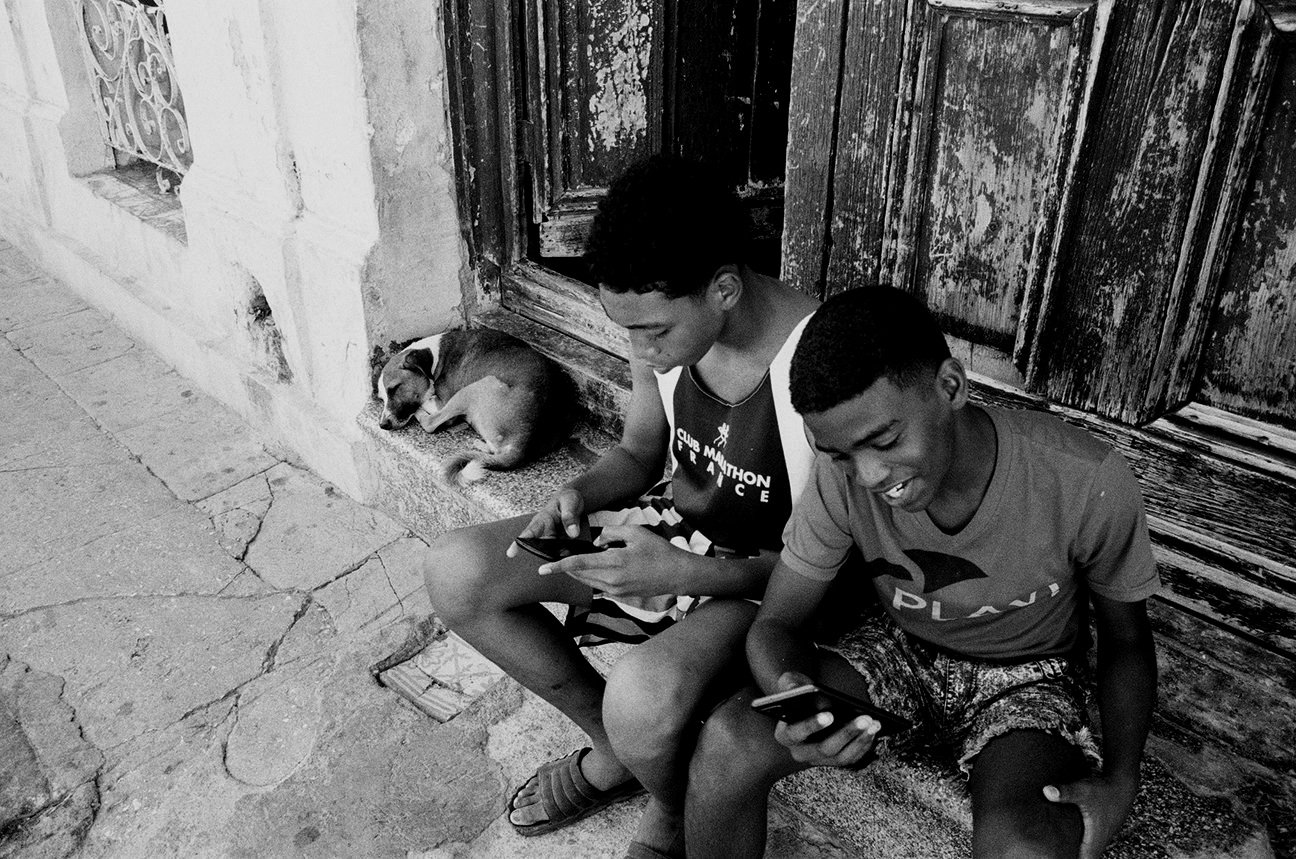 16+-+garcons+-+cell+%26+chien+-+9429-06.jpg