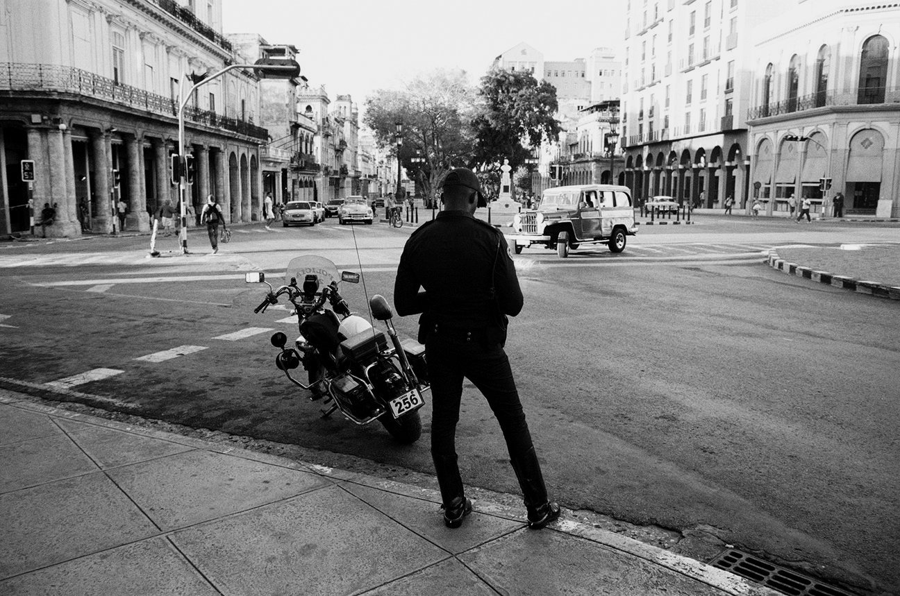 19+-+Cool+flic+-+moto.jpg