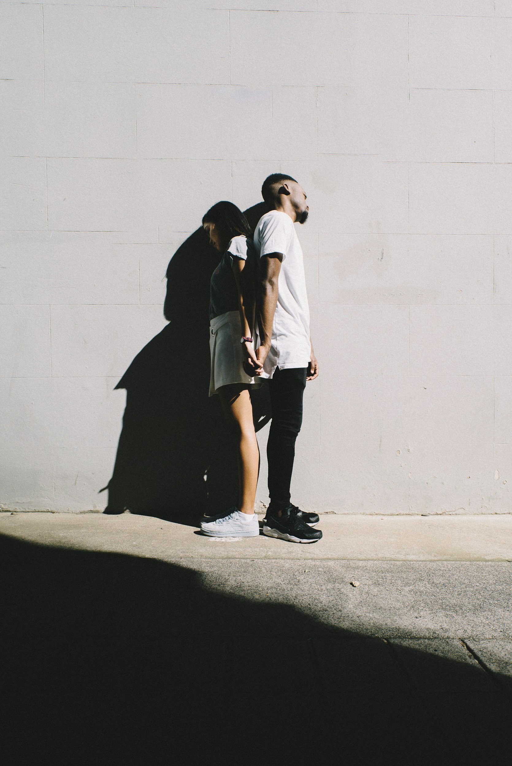 How People-Pleasing Affects Relationships | Therapy for Conflict Avoidance