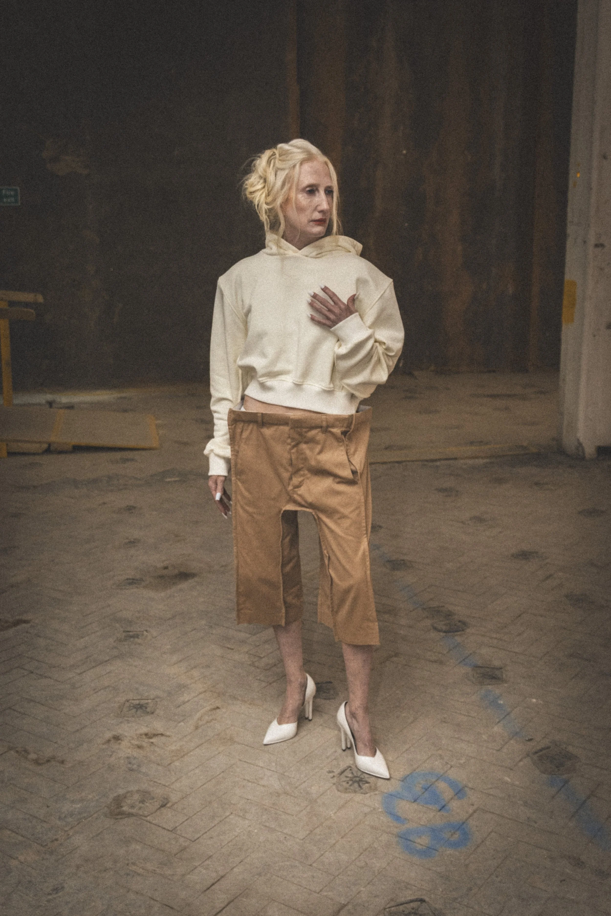 KSENIASCHNAIDER_Backsatge_CarlaFuster0012.jpg