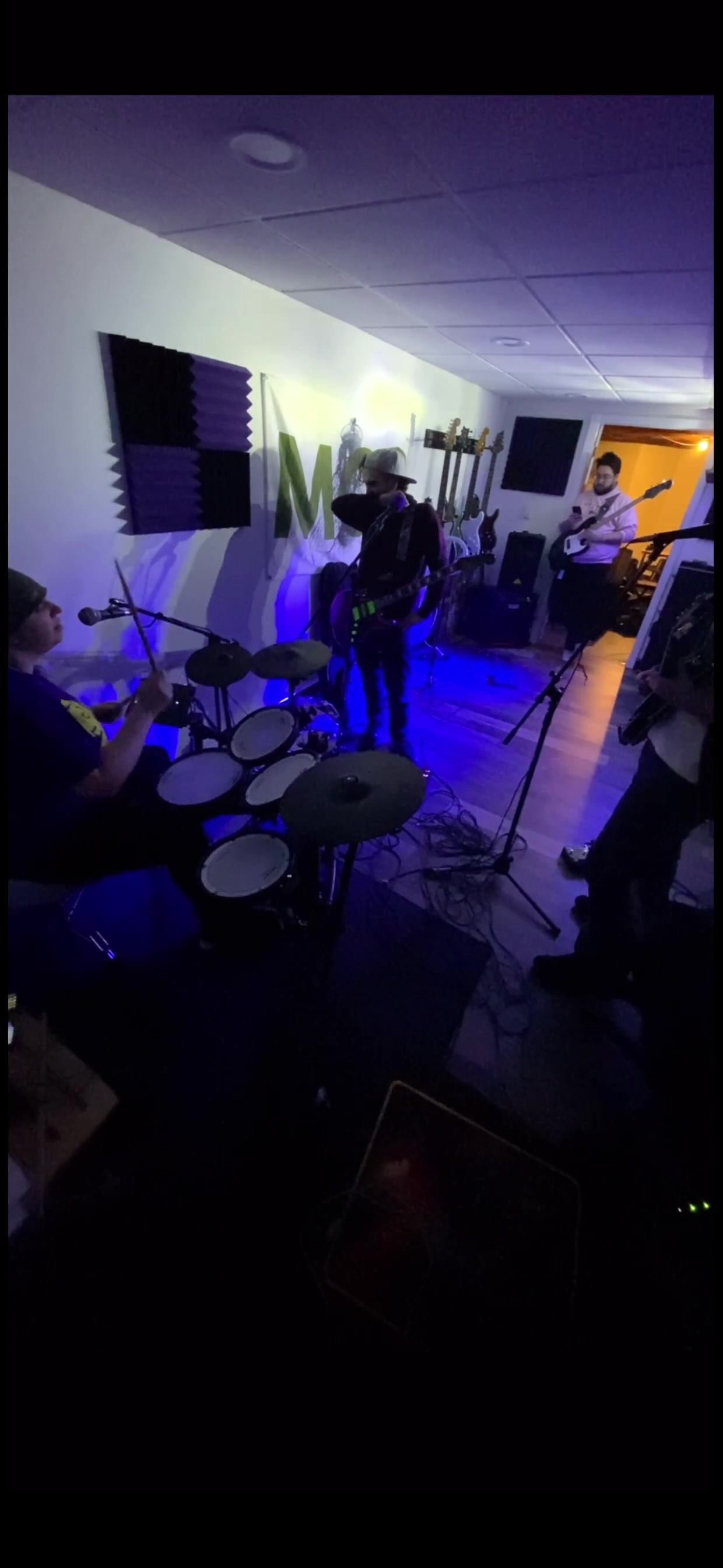 REHEARSAL 2/18