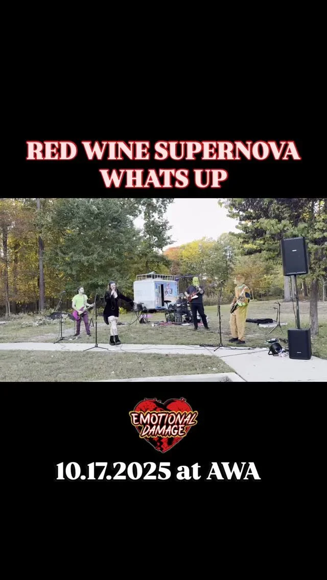 RED WINE SUPERNOVA X WHATS UP MEDLEY đˇ
10.17.2025 at @awa_nj đ
đĨ @dark_lord_amanda
đī¸ @ihatechriskelly
#whatsup #redwinesupernova #cover #coverband #njmusic #chappellroan #4nonblondes