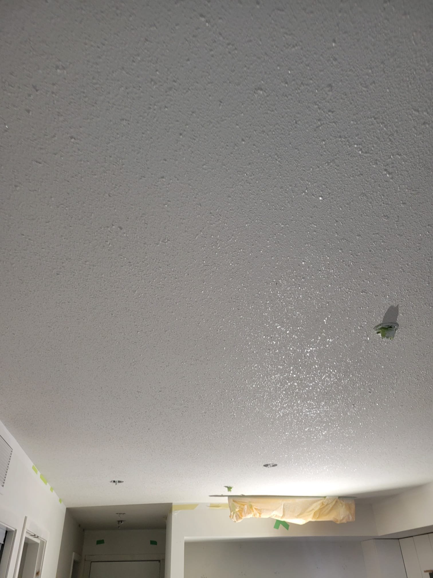 U7 SUITE LONG STRECH CEILING TEXTURED WET.jpg