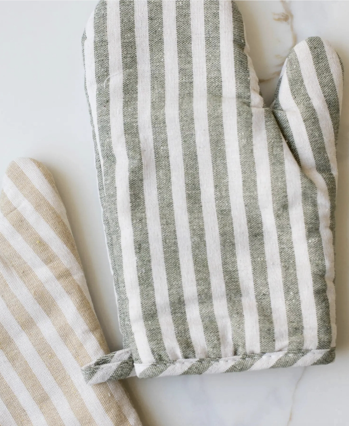 Stripe Oven Mitt