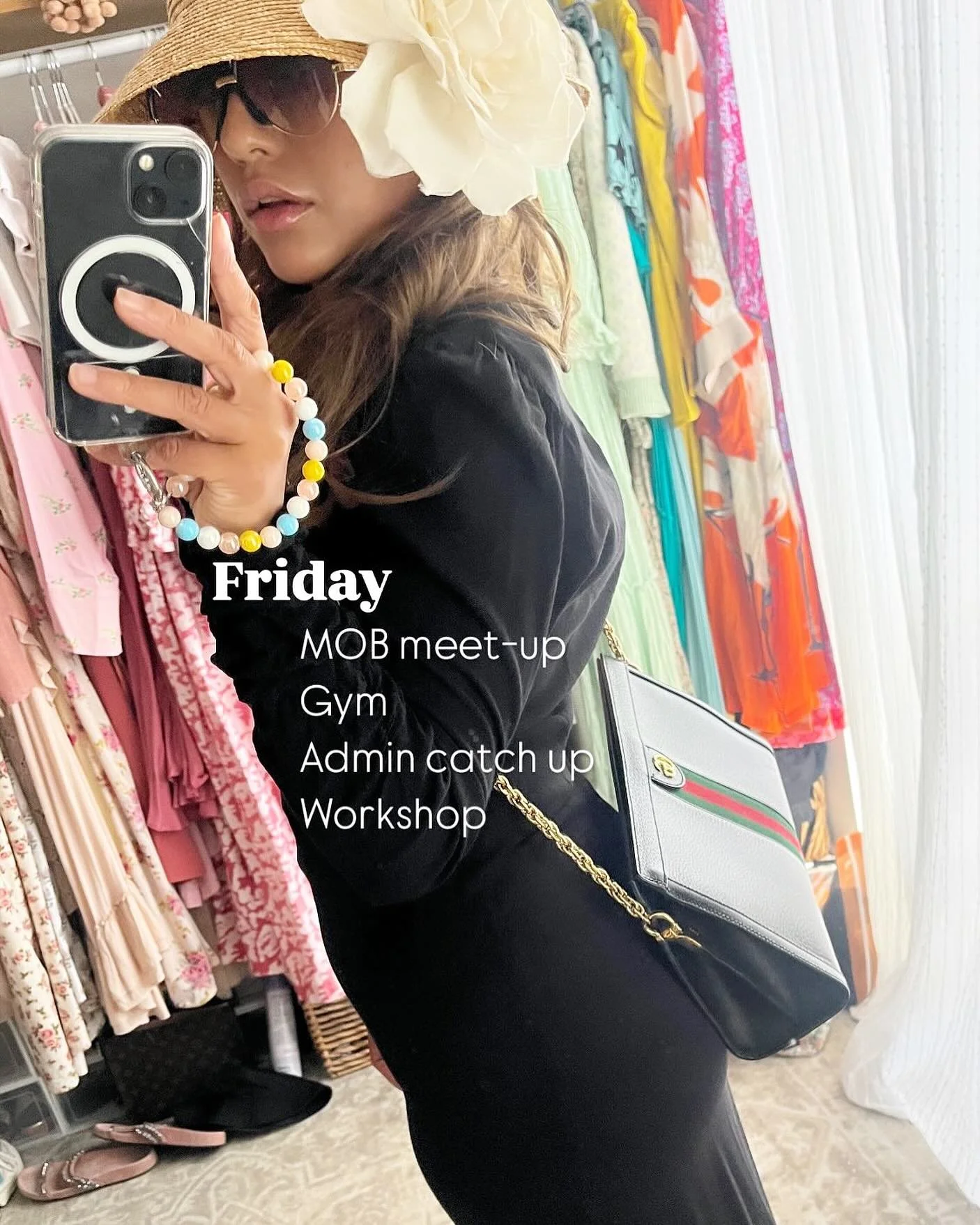 Everyday is different but similar! 
Friday mornings we hang with the MOB at @mumswhobuild then it&rsquo;s over to Third Space for a ruthless workout with weights, followed by overdue admin and an art therapy workshop centred around healthy eating for