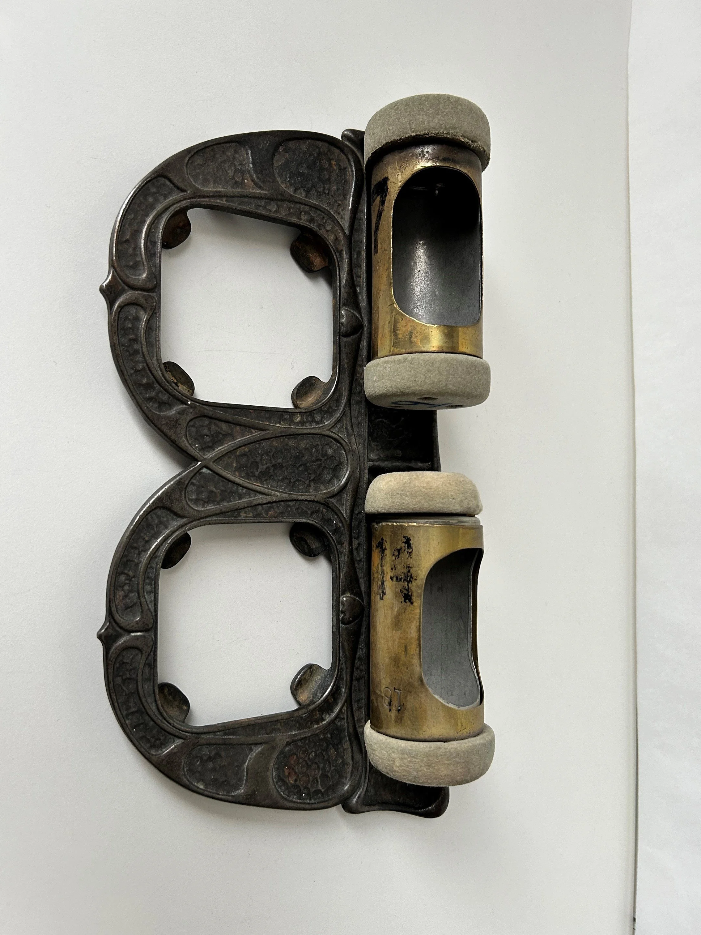 095 Lamson jigger holder with jigger tbc.jpg