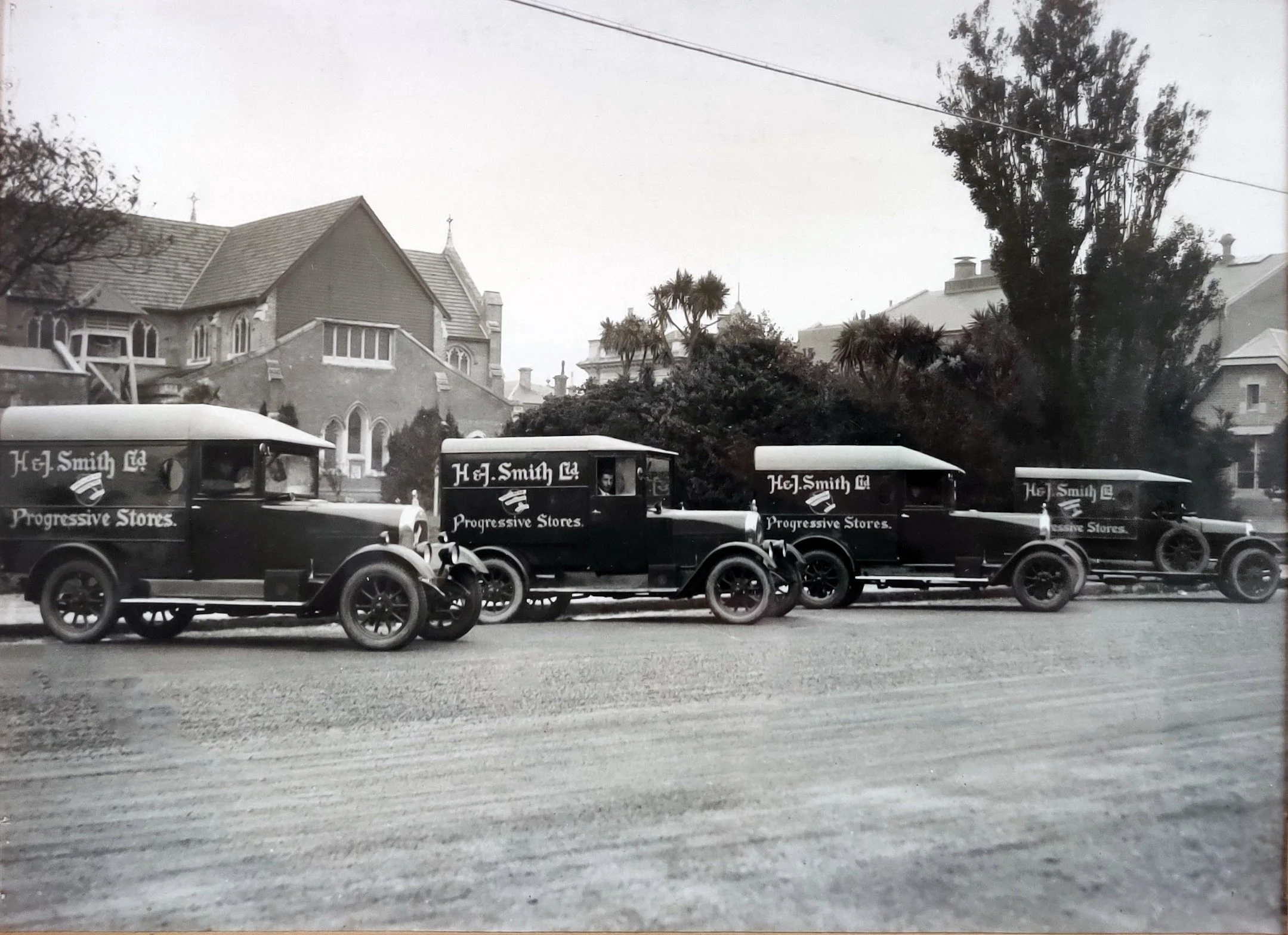 Delivery Fleet 1930s edit.jpg