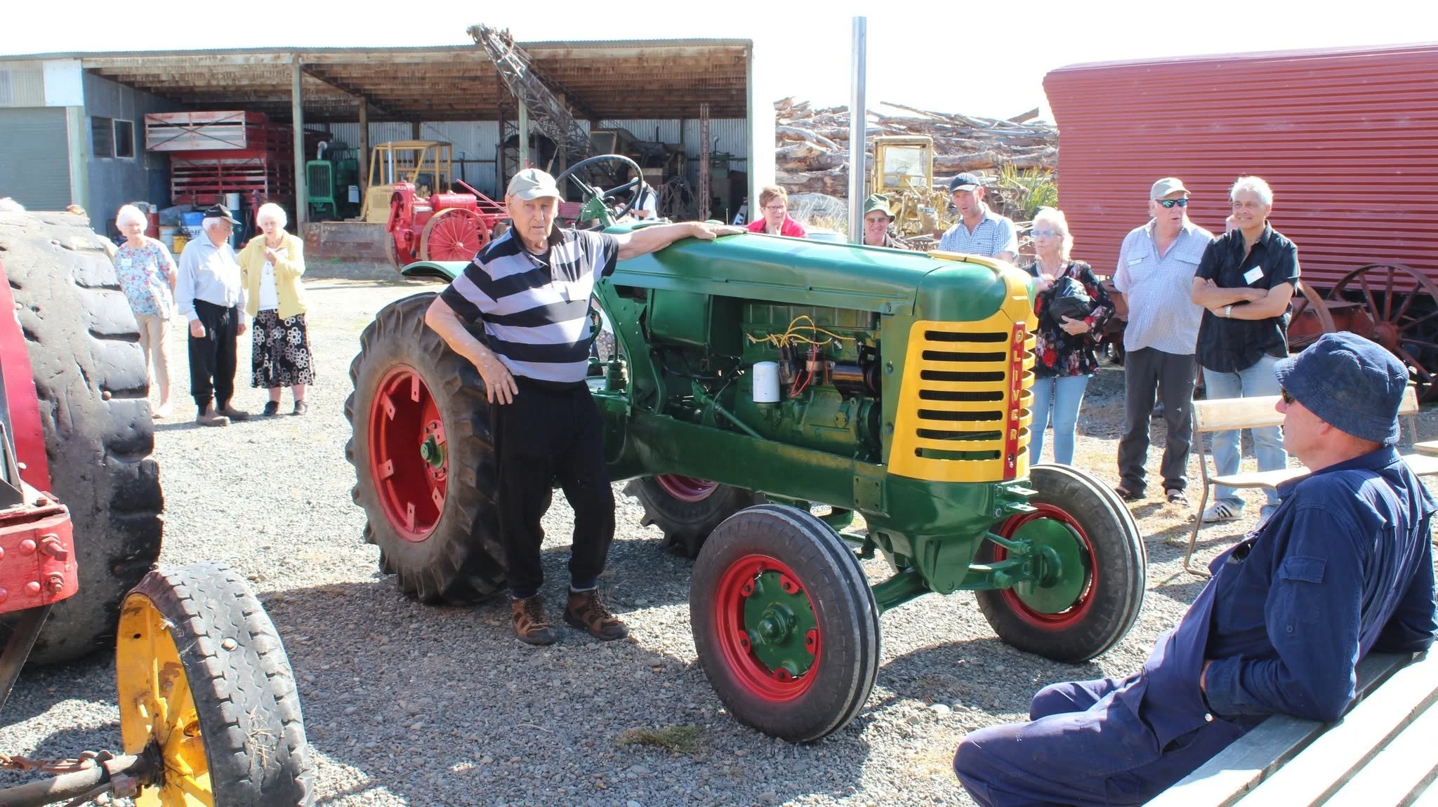 tractor3.jpg